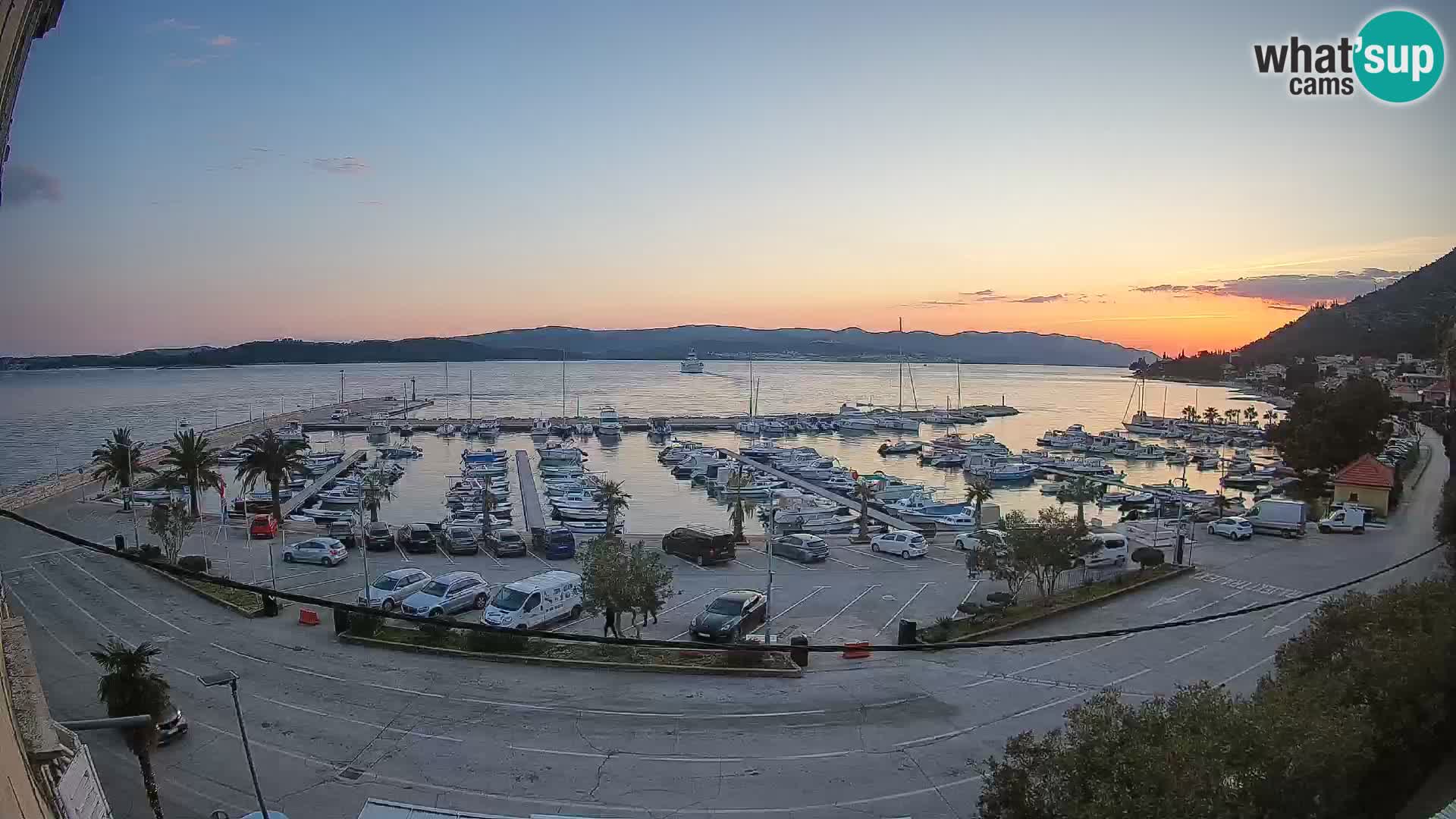 Webcam Orebić Riva – Ferry to Korčula Live