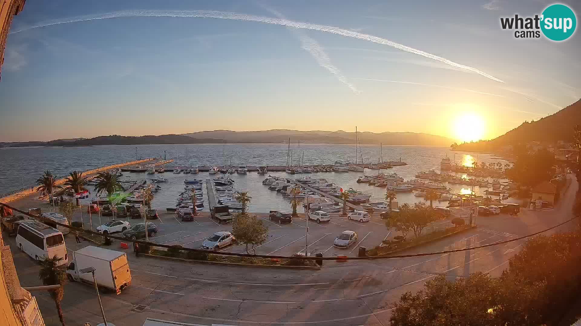 Web kamera Orebić Riva – Trajekt za Korčulu uživo