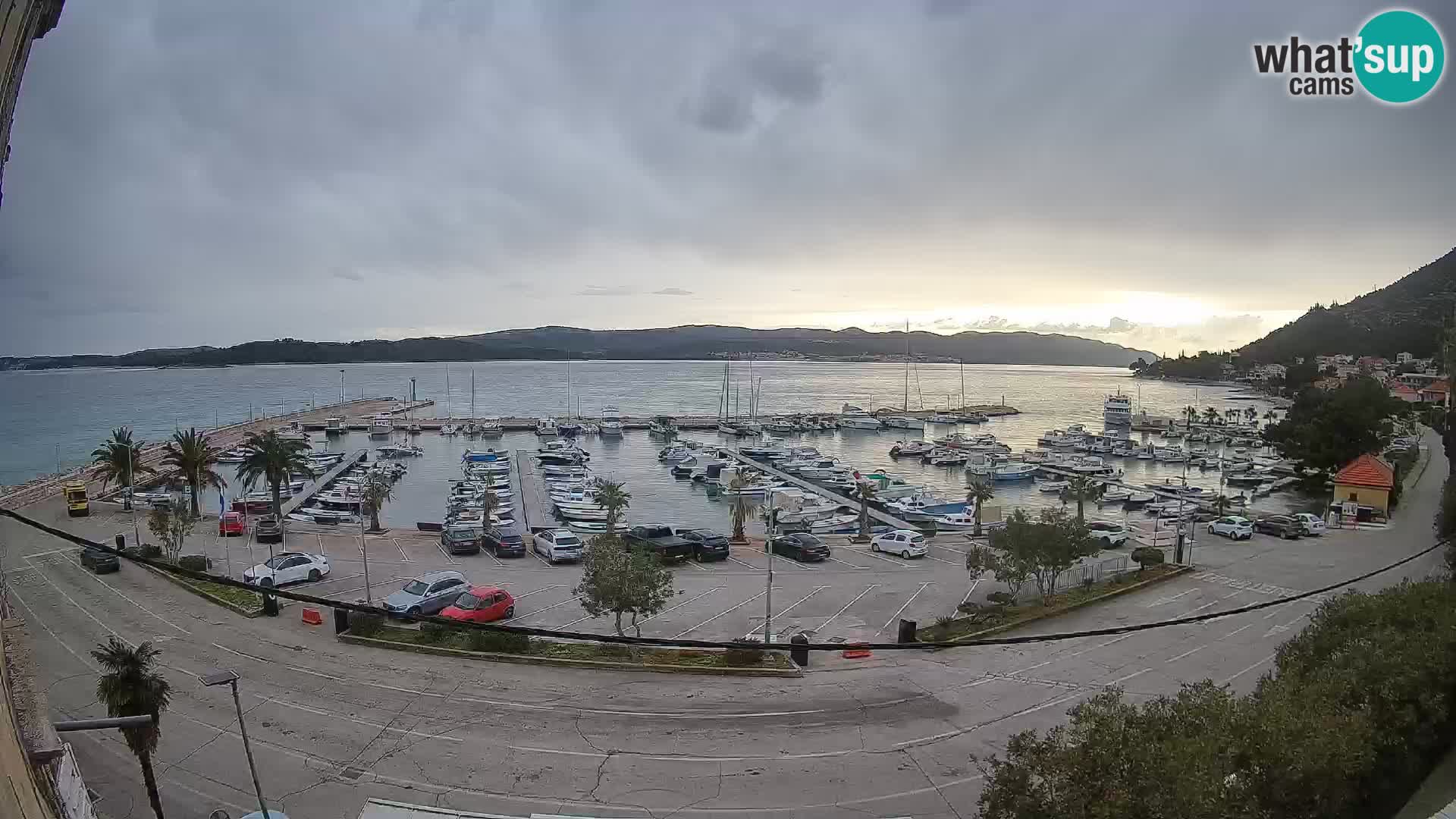 Webcam Orebić Riva – Ferry to Korčula Live