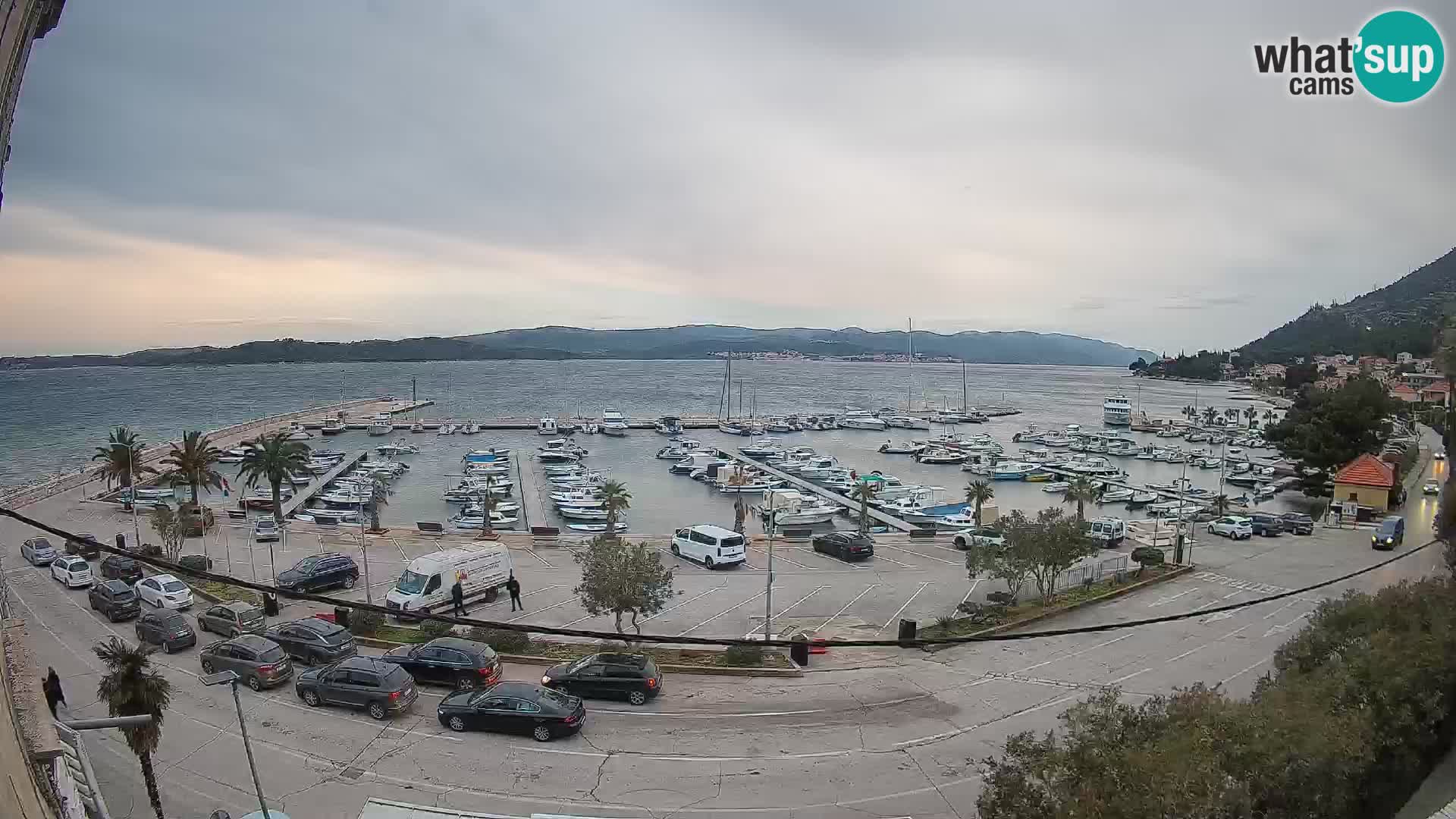 Web kamera Orebić Riva – Trajekt za Korčulu uživo