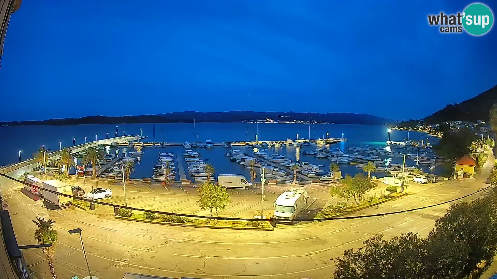 Spletna kamera Orebić Riva – Trajekt za Korčulo v živo