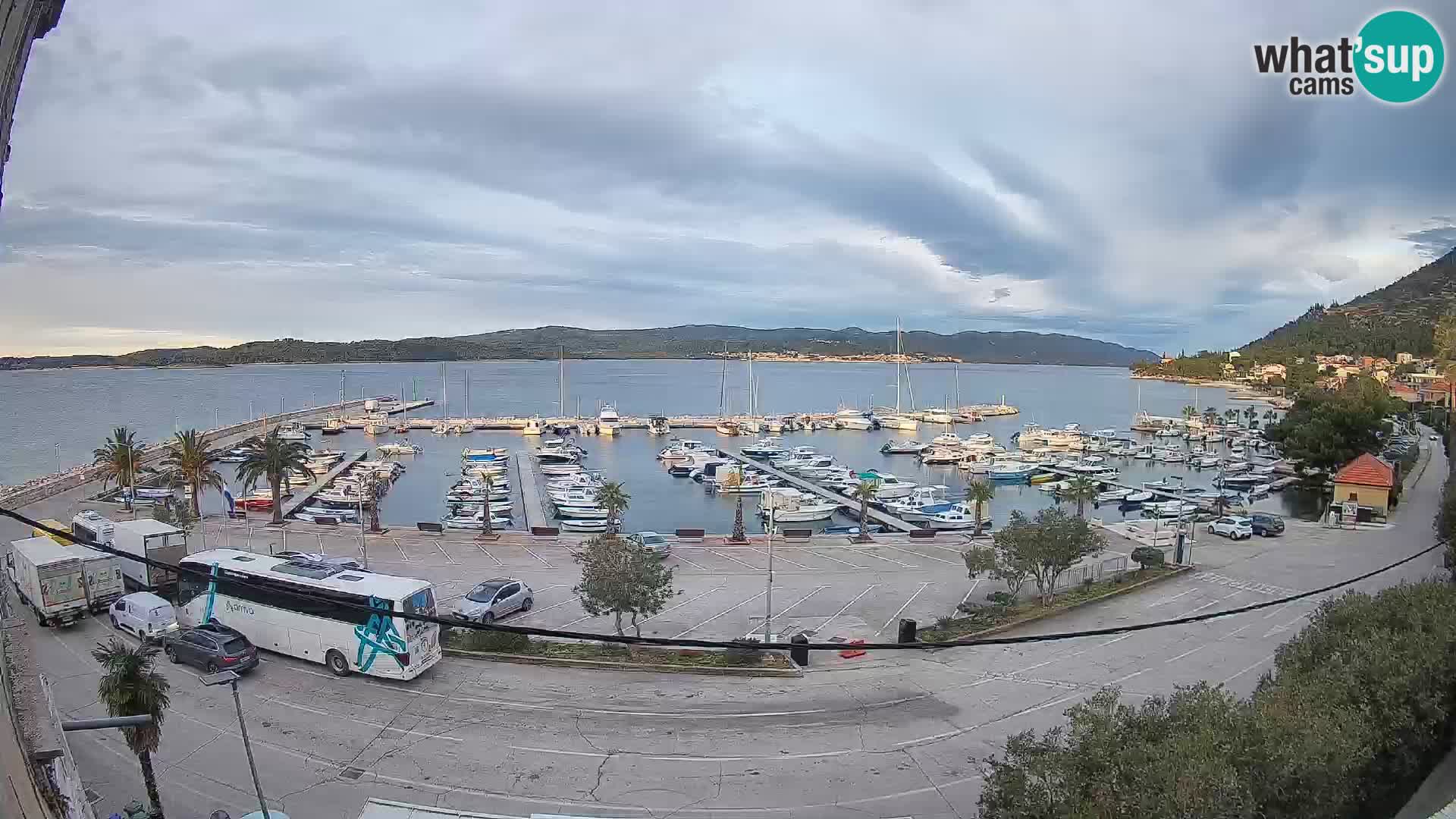 Webcam Orebić Riva – Ferry to Korčula Live