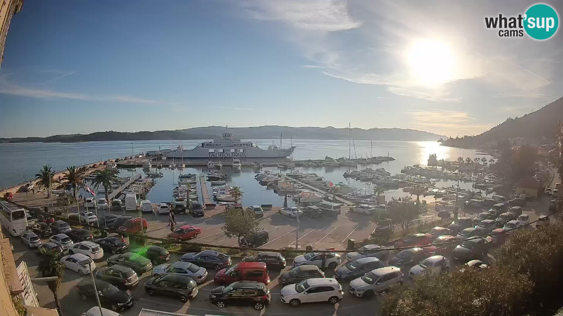 Web kamera Orebić Riva – Trajekt za Korčulu uživo