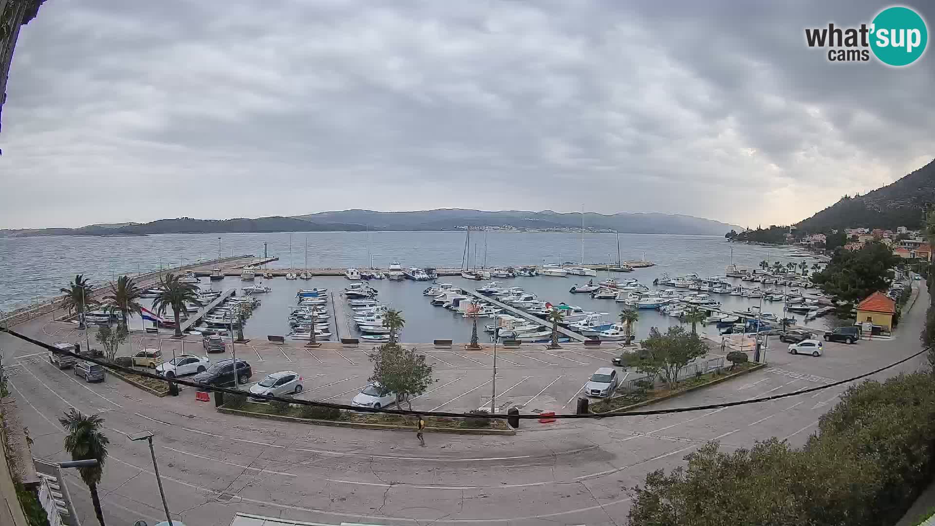 Web kamera Orebić Riva – Trajekt za Korčulu uživo