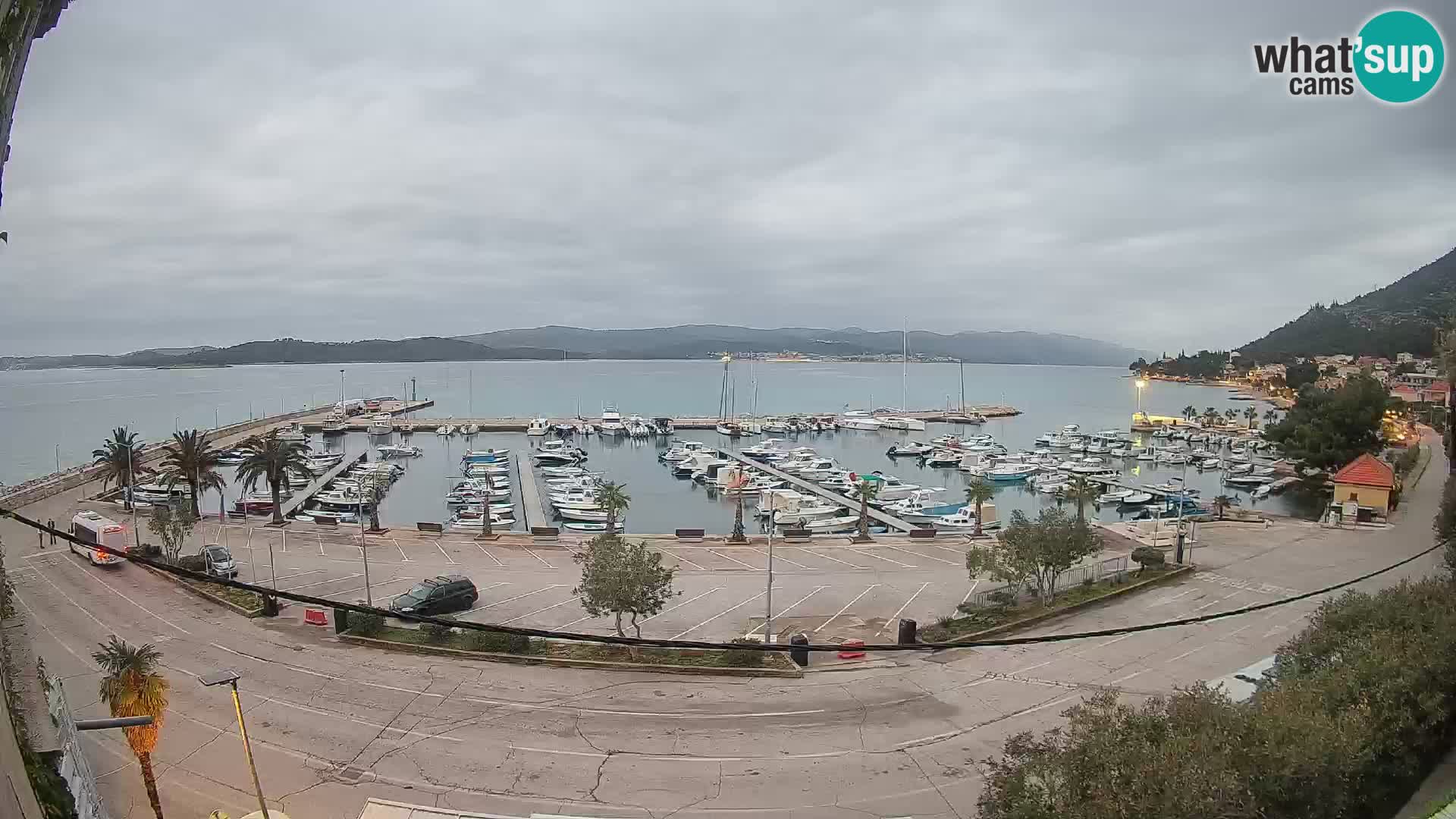 Webcam Orebić Riva – Ferry to Korčula Live
