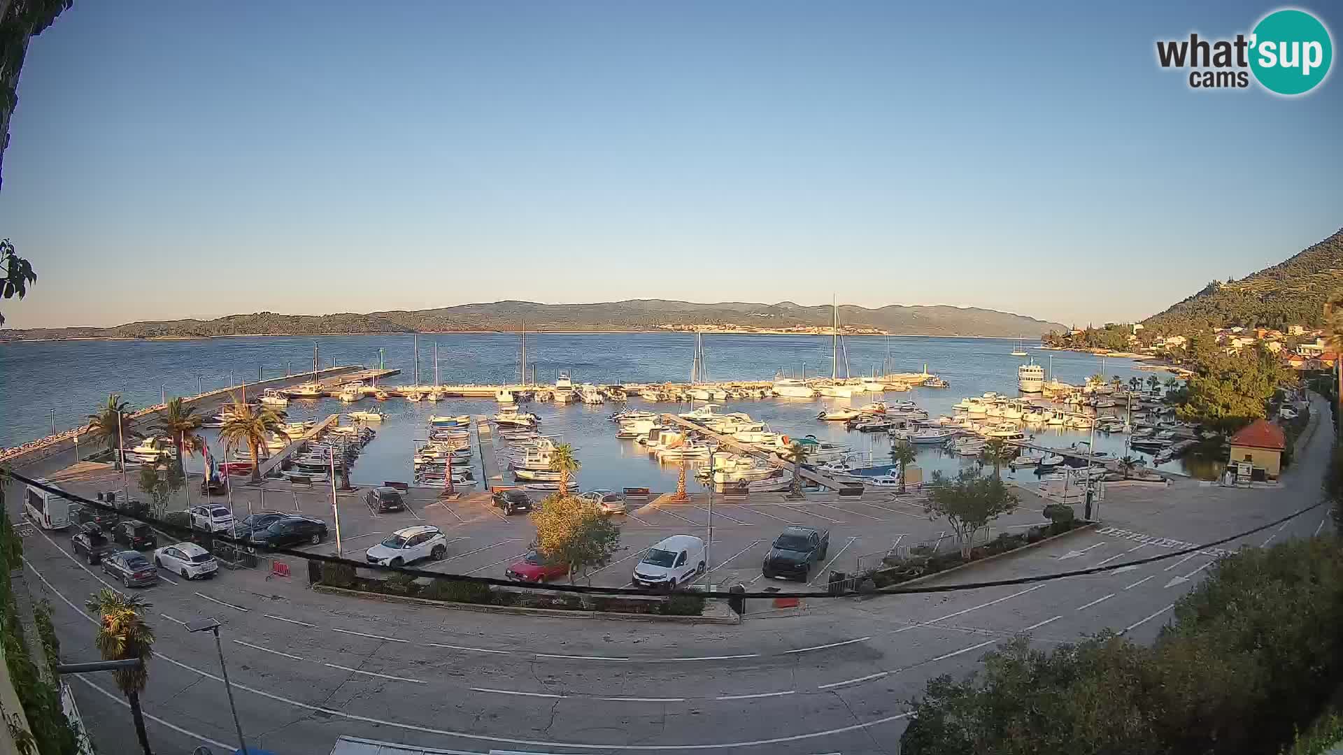 Web kamera Orebić Riva – Trajekt za Korčulu uživo