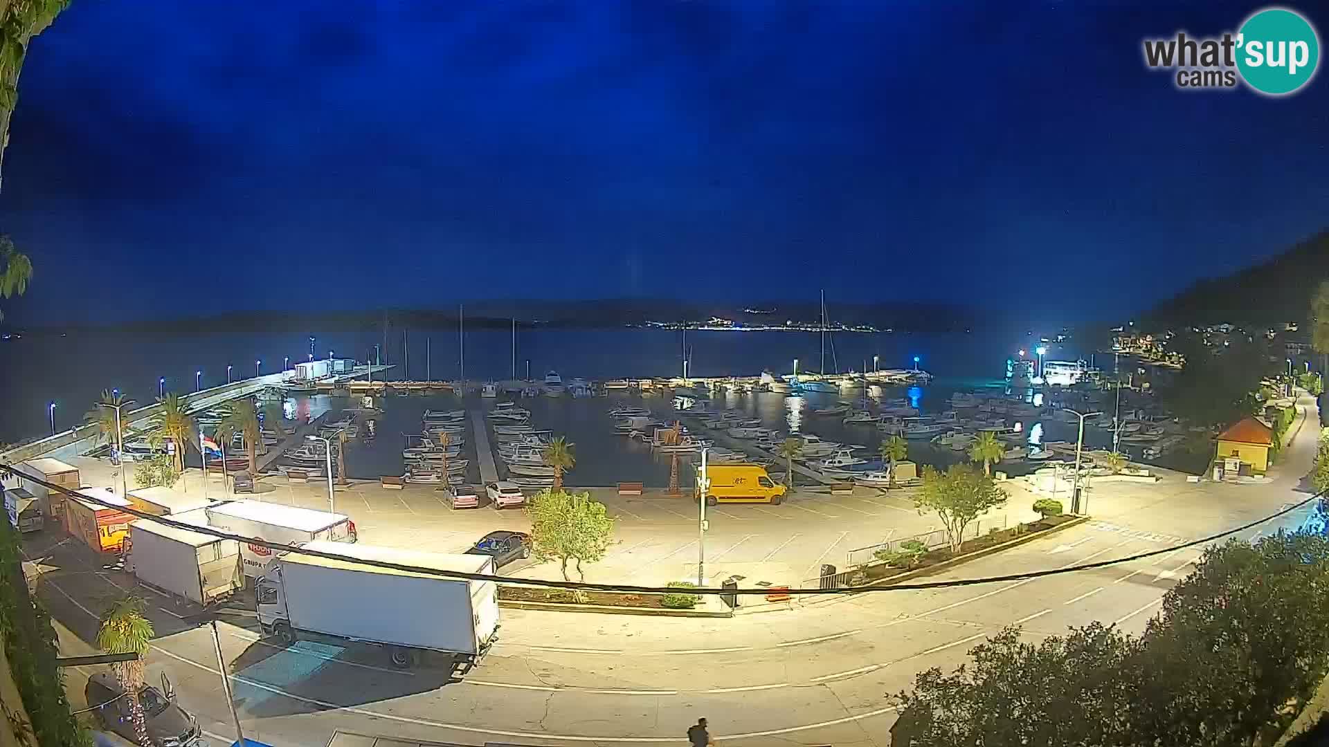 Webcam Orebić Riva – Ferry to Korčula Live