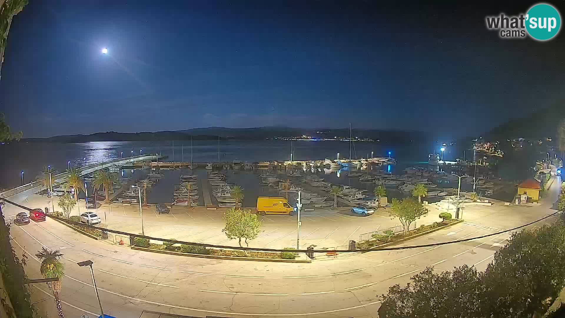 Webcam Orebić Riva – Ferry to Korčula Live