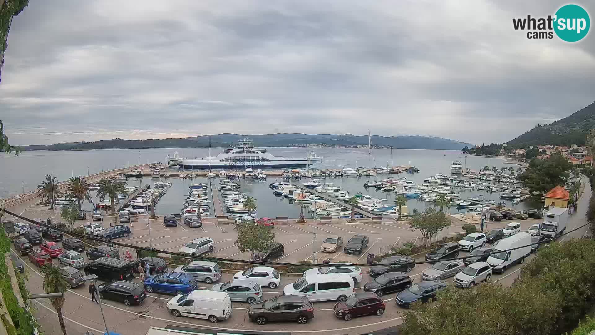 Web kamera Orebić Riva – Trajekt za Korčulu uživo