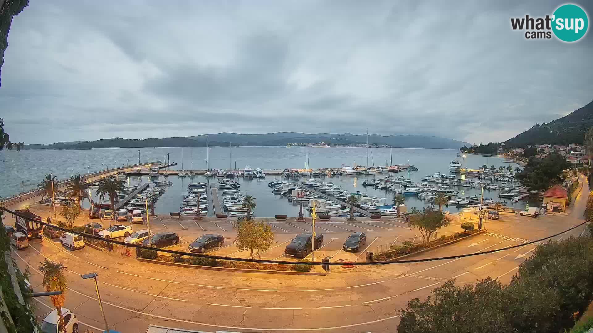 Webcam Orebić Riva – Ferry to Korčula Live
