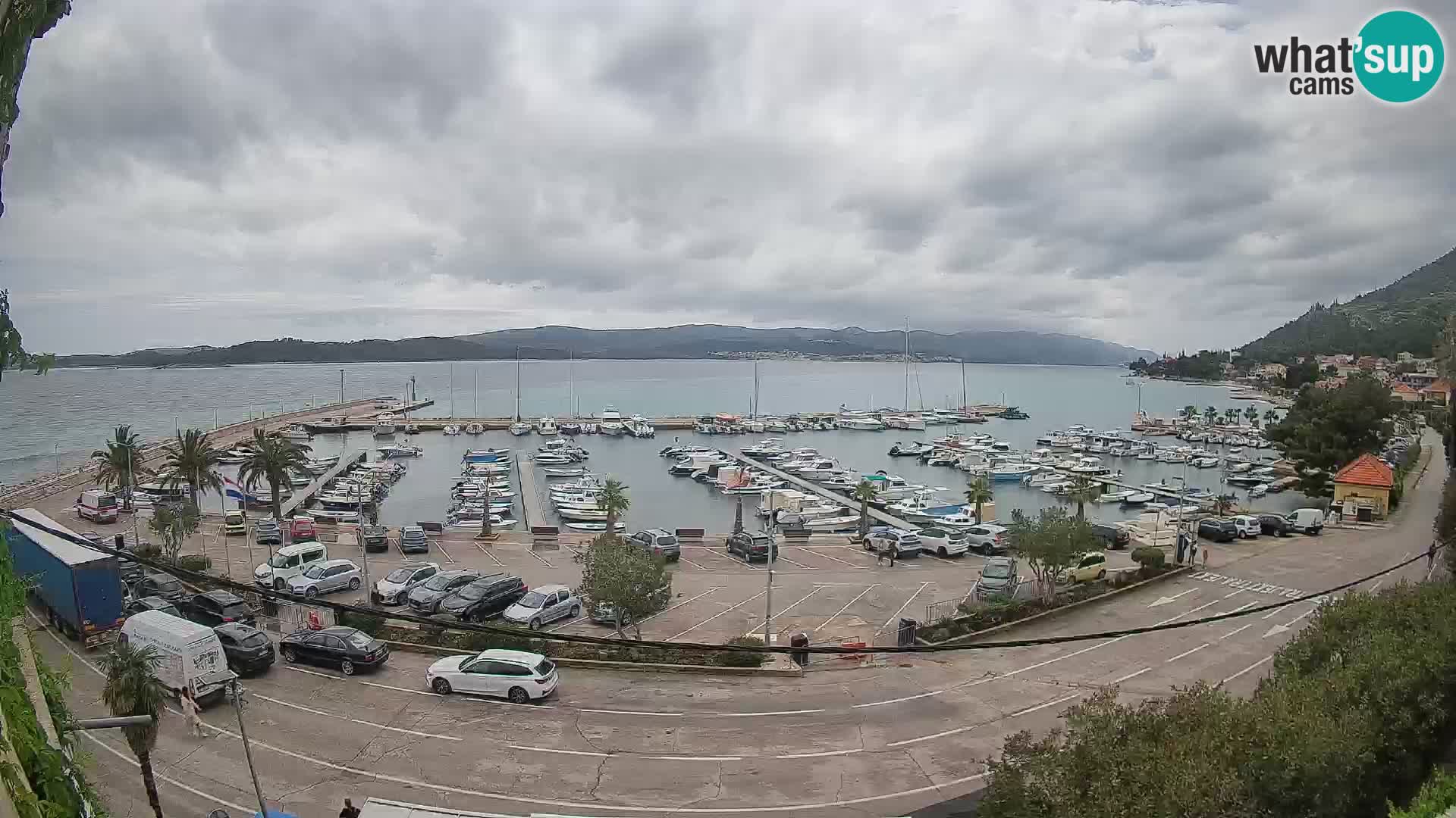 Web kamera Orebić Riva – Trajekt za Korčulu uživo