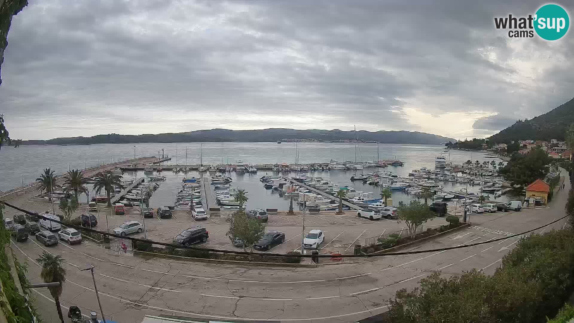 Web kamera Orebić Riva – Trajekt za Korčulu uživo
