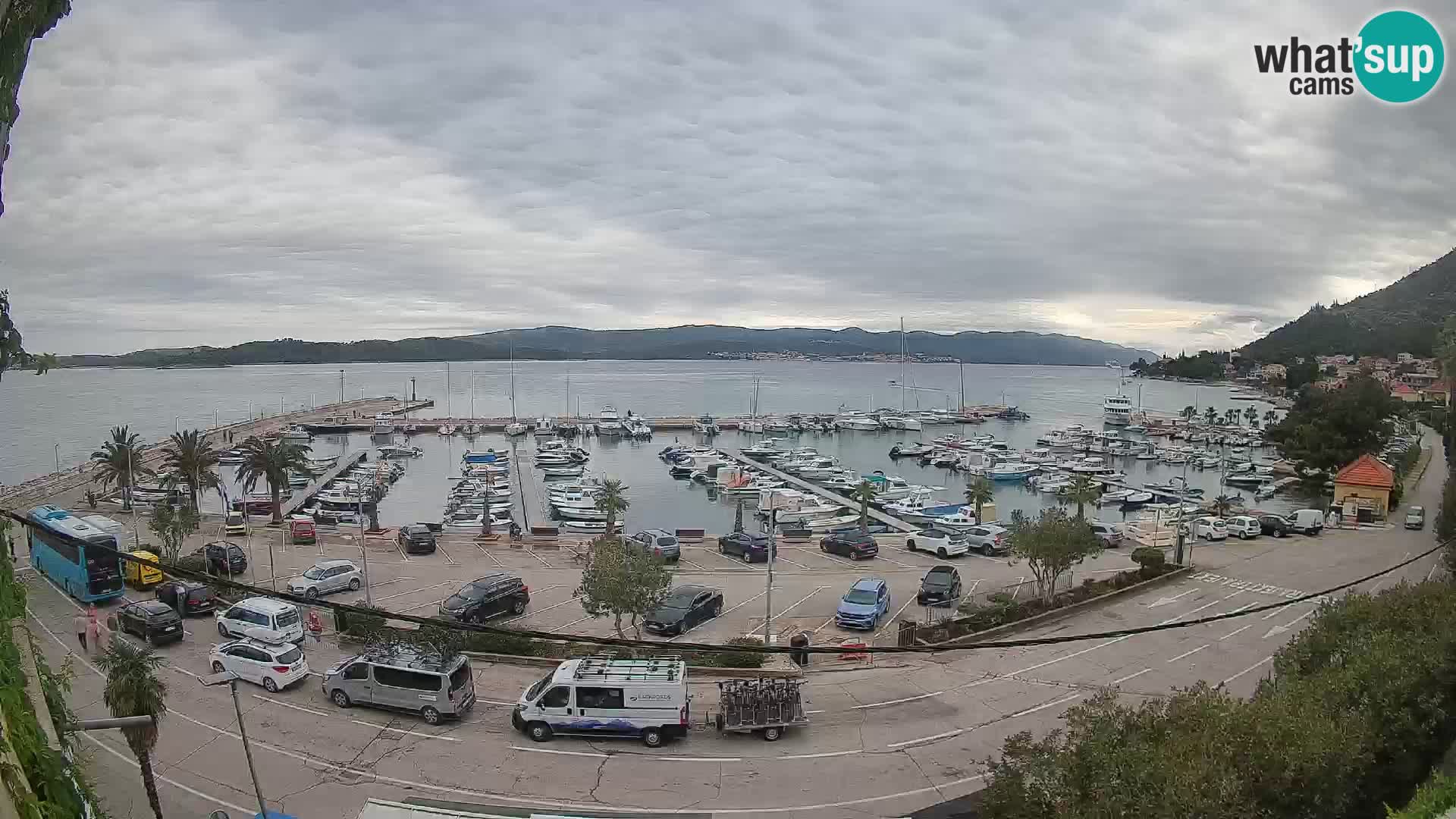 Web kamera Orebić Riva – Trajekt za Korčulu uživo