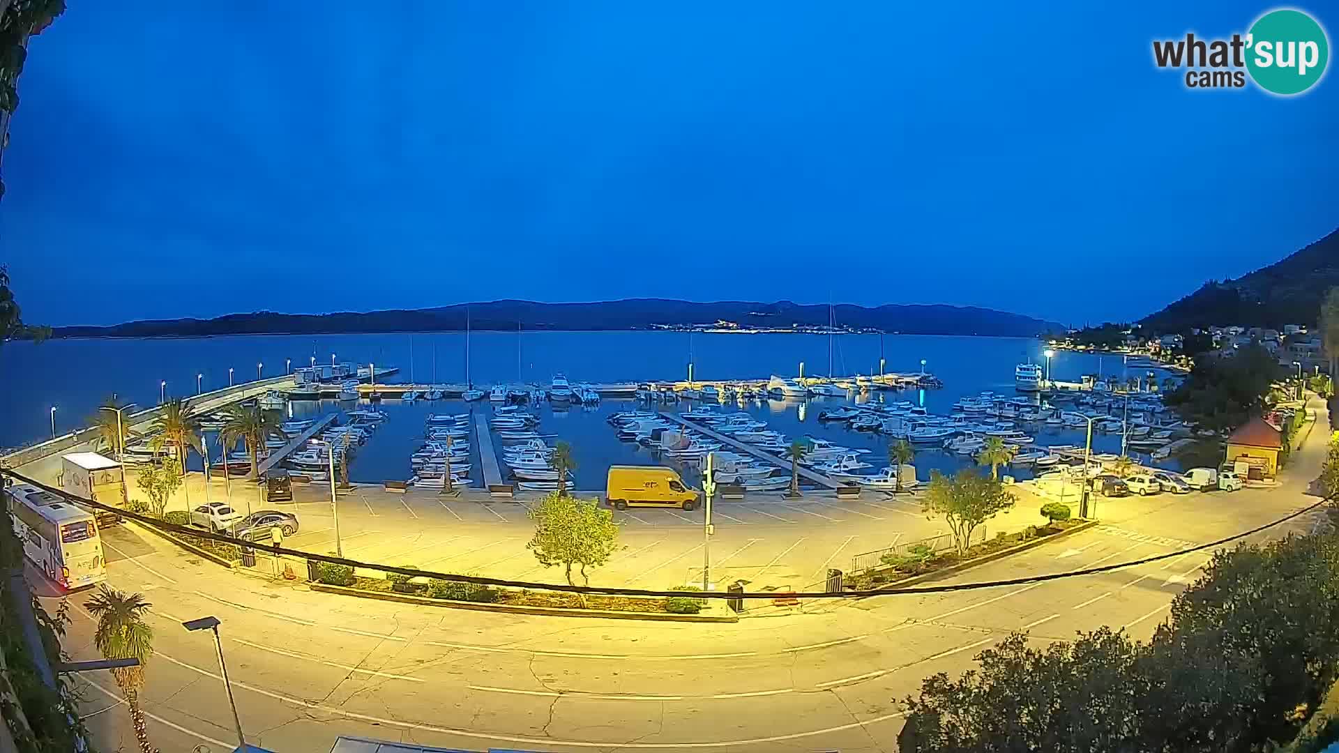 Webcam Orebić Riva – Ferry to Korčula Live