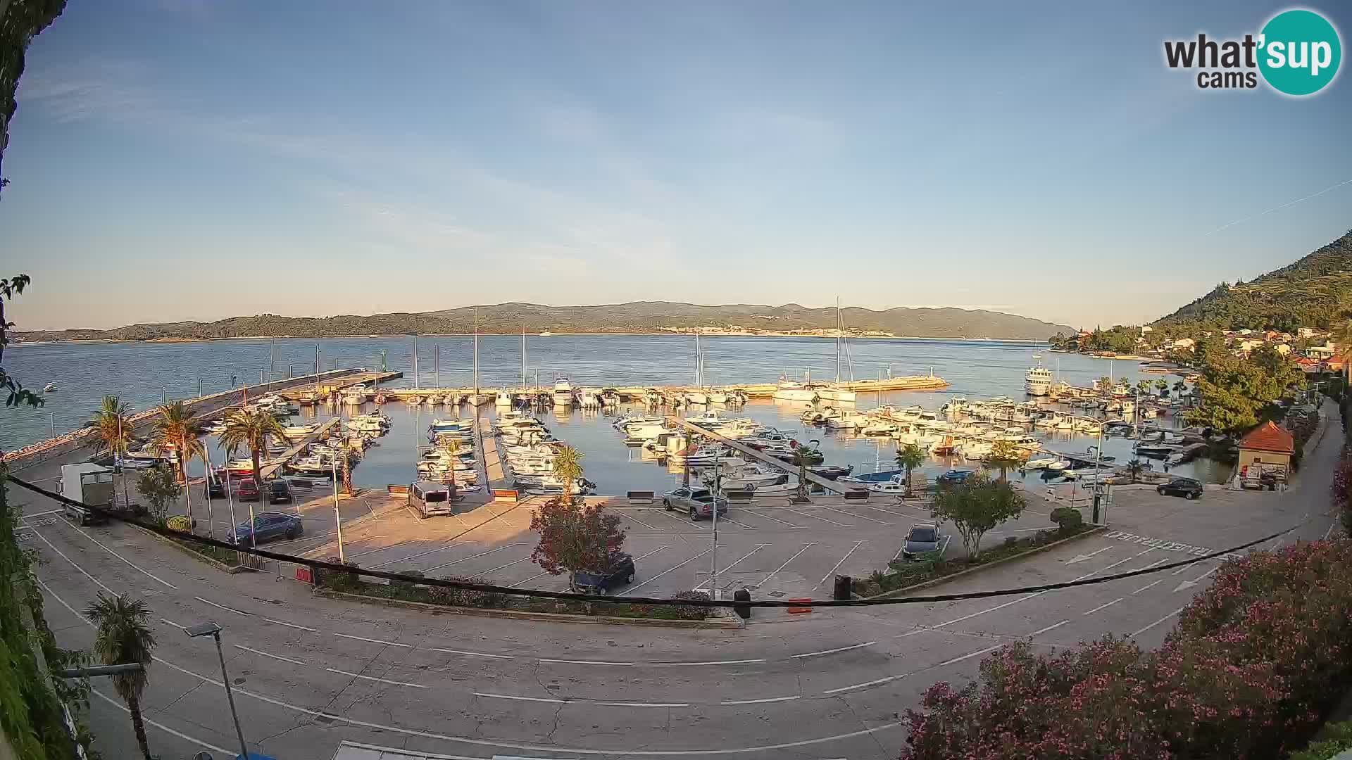 Web kamera Orebić Riva – Trajekt za Korčulu uživo