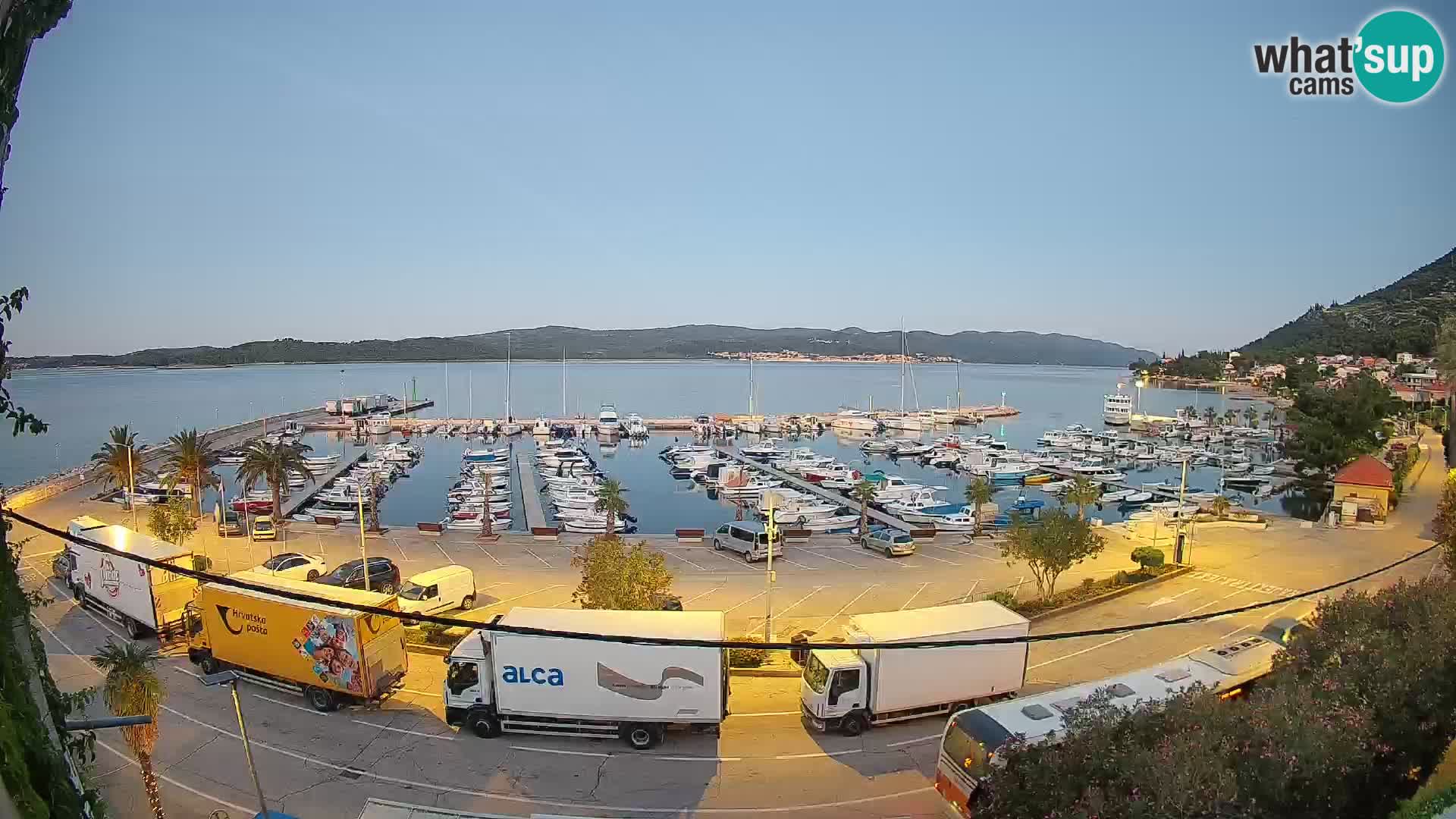 Web kamera Orebić Riva – Trajekt za Korčulu uživo