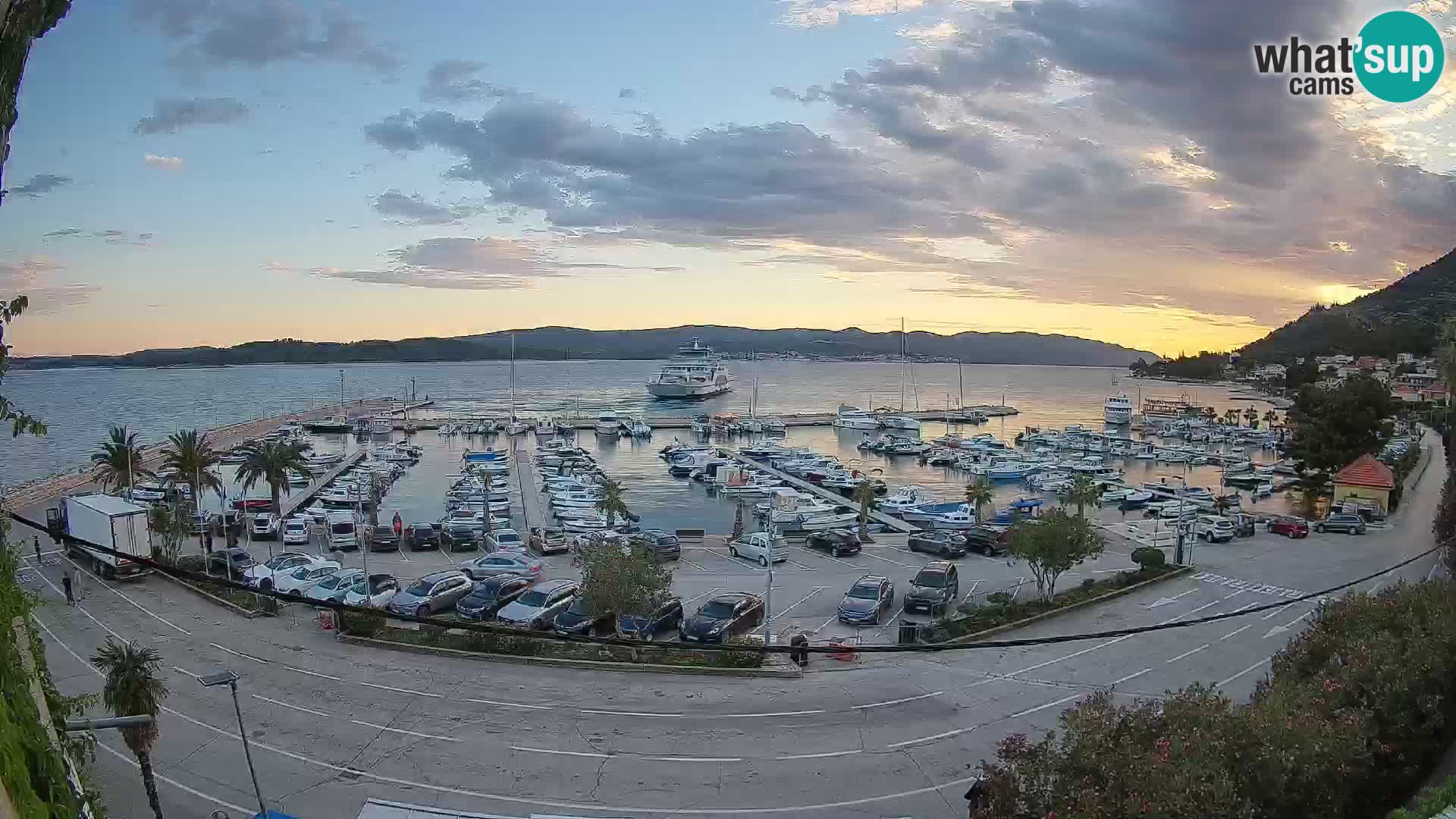 Webcam Orebić Riva – Ferry to Korčula Live