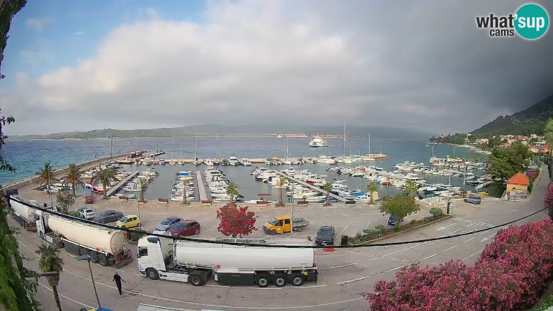 Web kamera Orebić Riva – Trajekt za Korčulu uživo