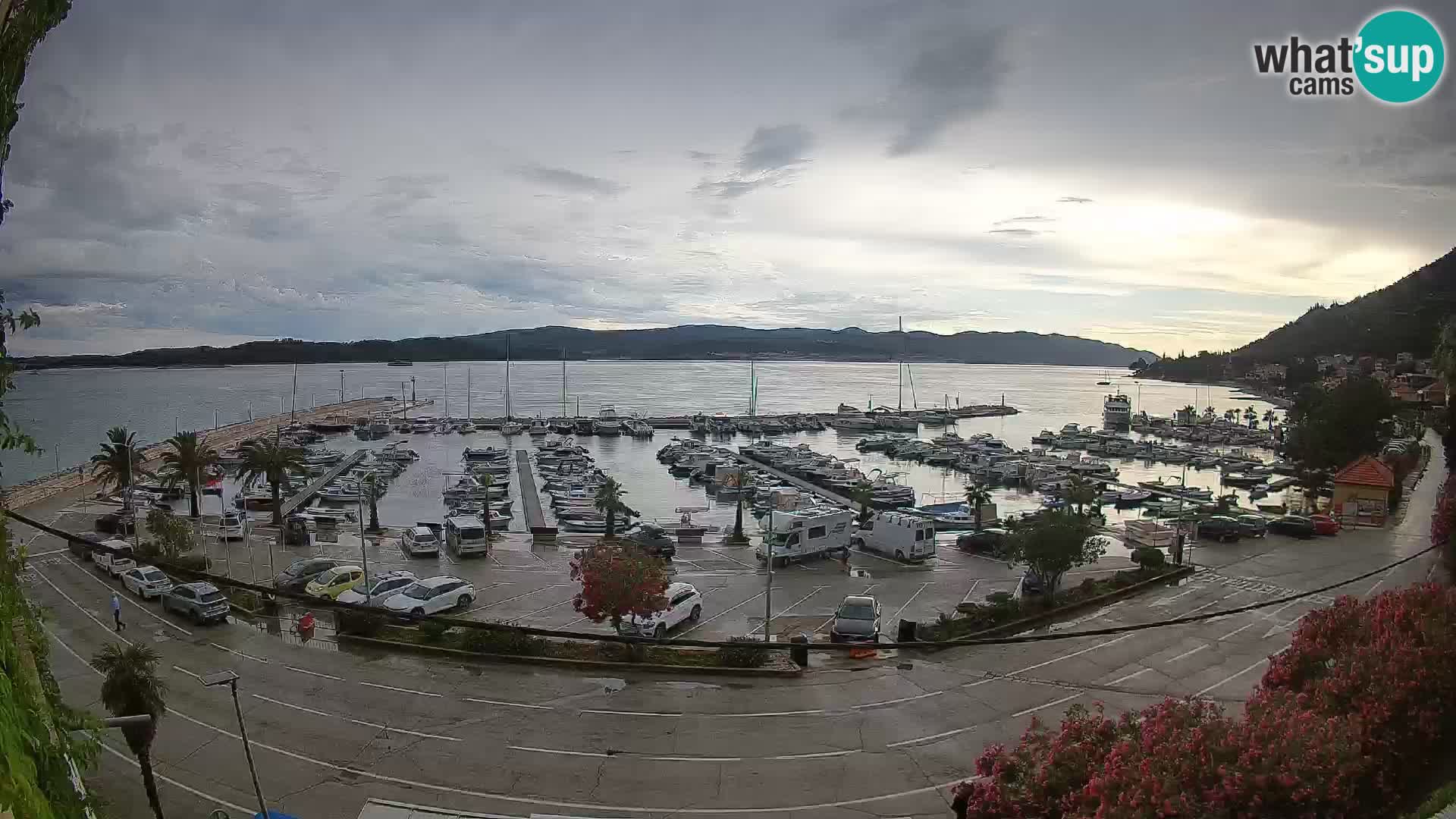 Webcam Orebić Riva – Ferry to Korčula Live
