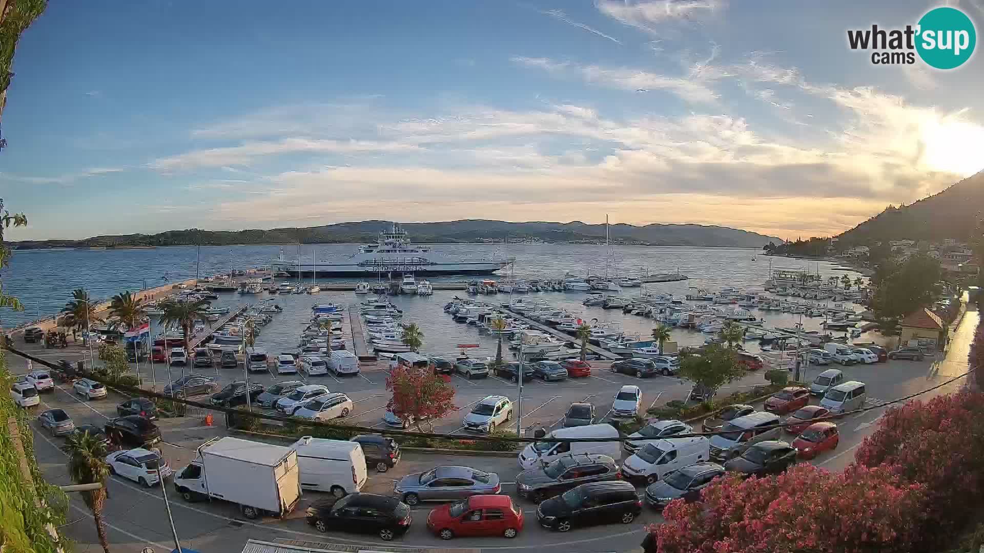 Webcam Orebić Riva – Ferry to Korčula Live