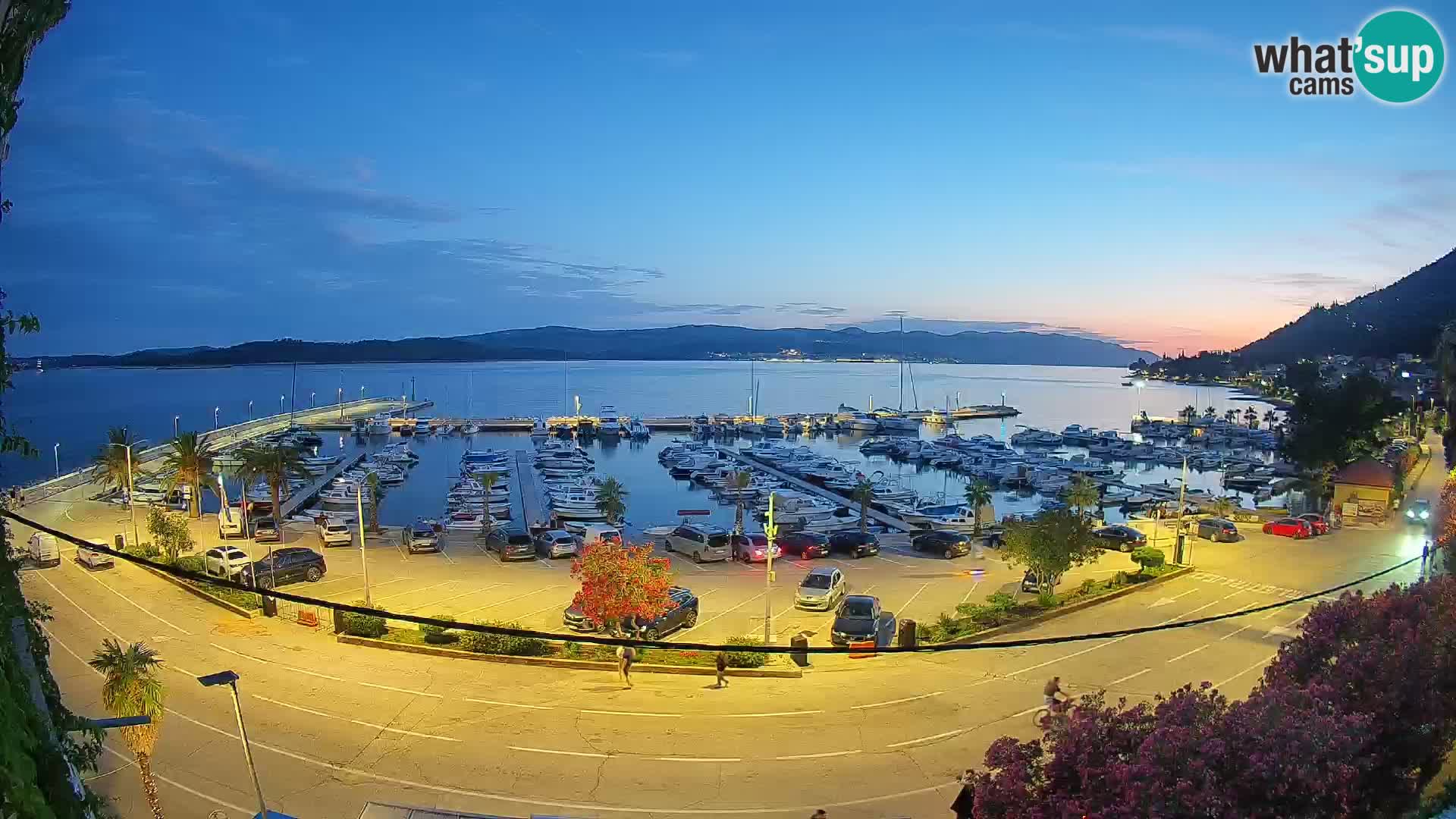 Webcam Orebić Riva – Ferry to Korčula Live