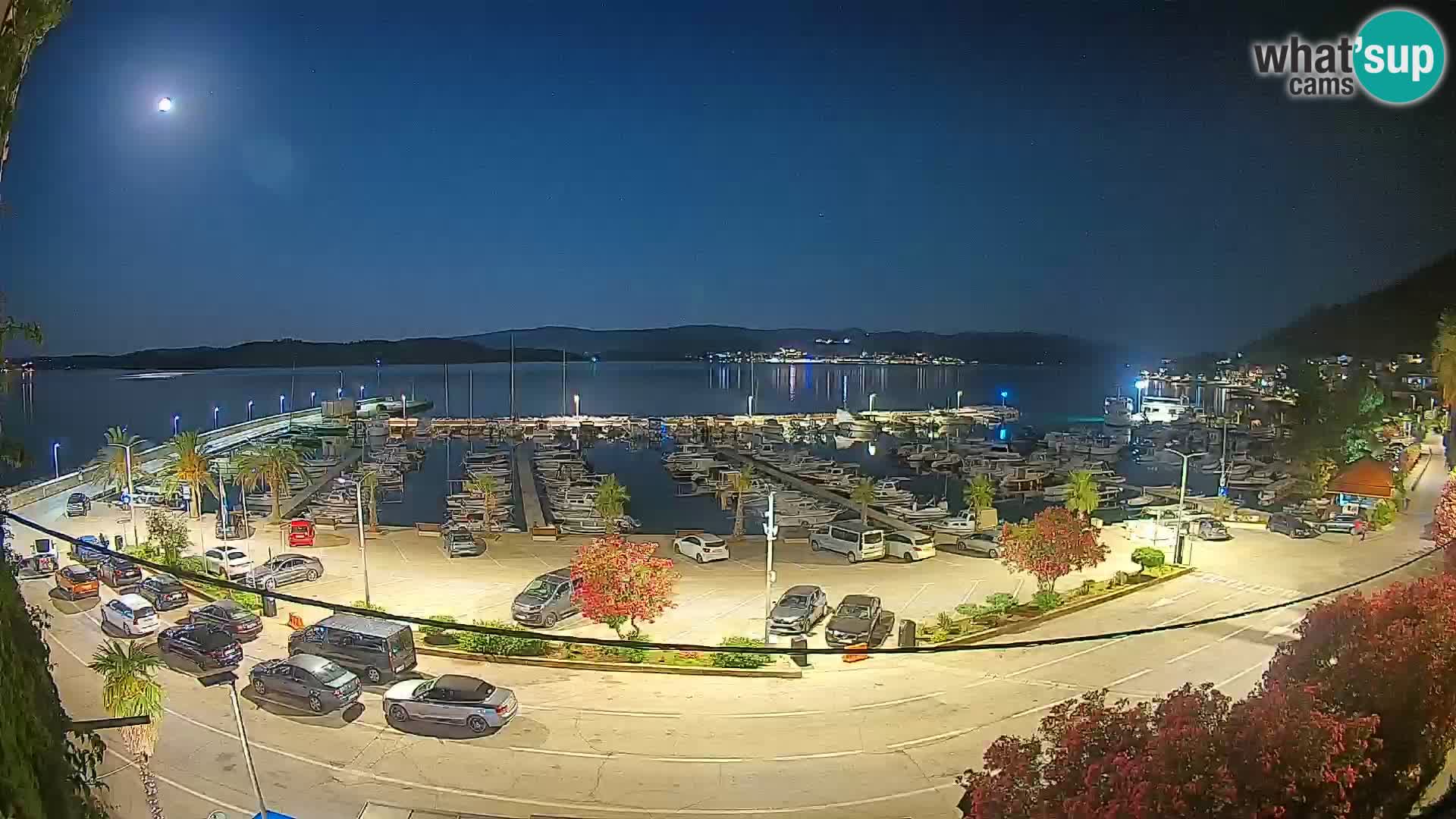Webcam Orebić Riva – Ferry to Korčula Live