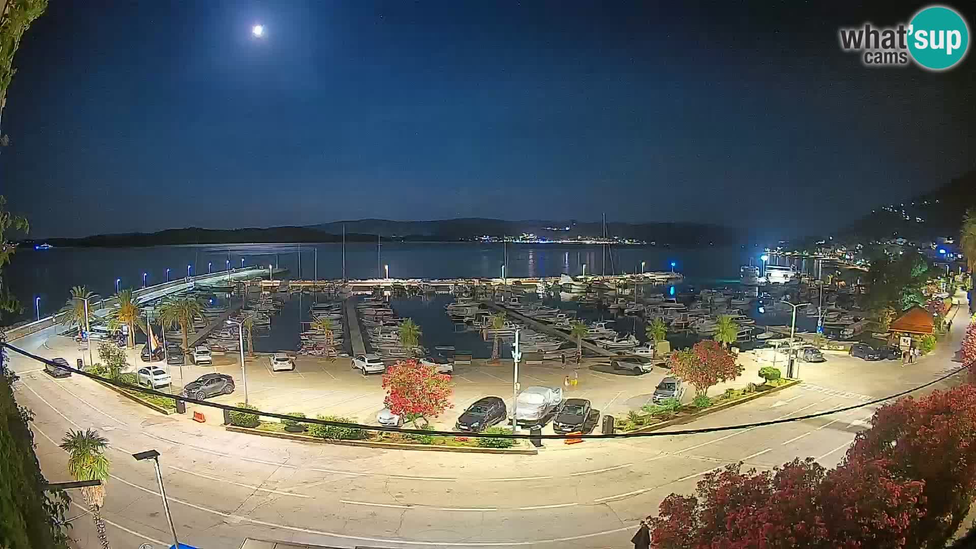 Webcam Orebić Riva – Ferry to Korčula Live