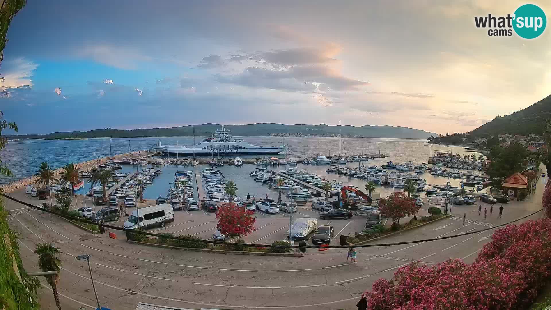 Webcam Orebić Riva – Ferry to Korčula Live