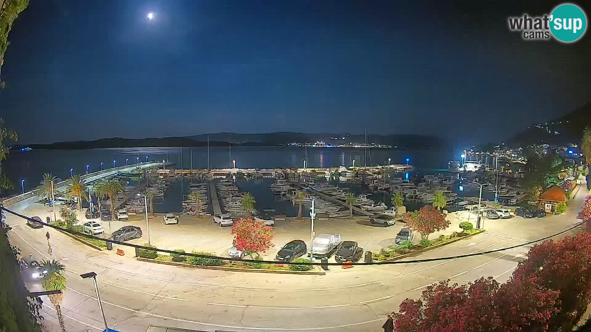 Webcam Orebić Riva – Ferry to Korčula Live