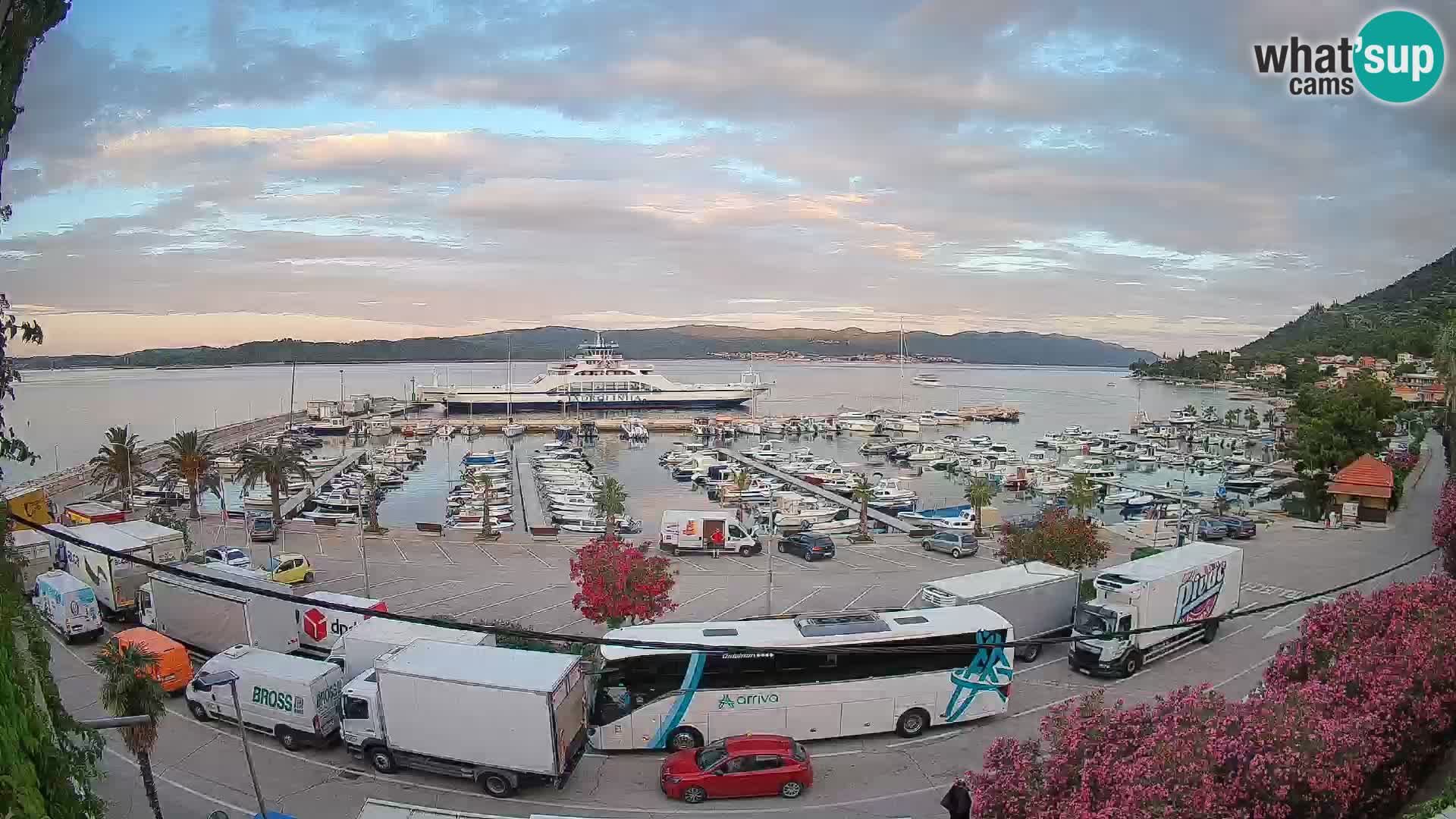 Webcam Orebić Riva – Ferry to Korčula Live