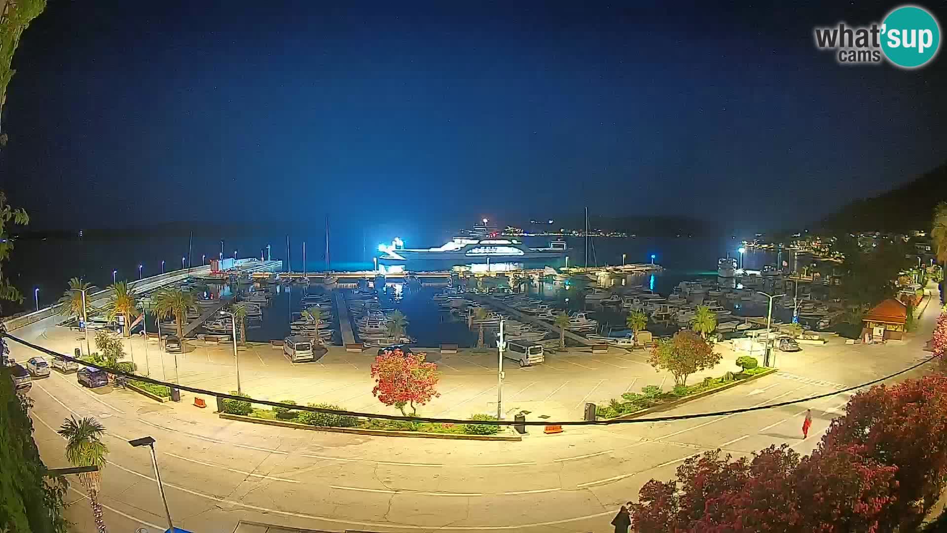 Webcam Orebić Riva – Ferry to Korčula Live