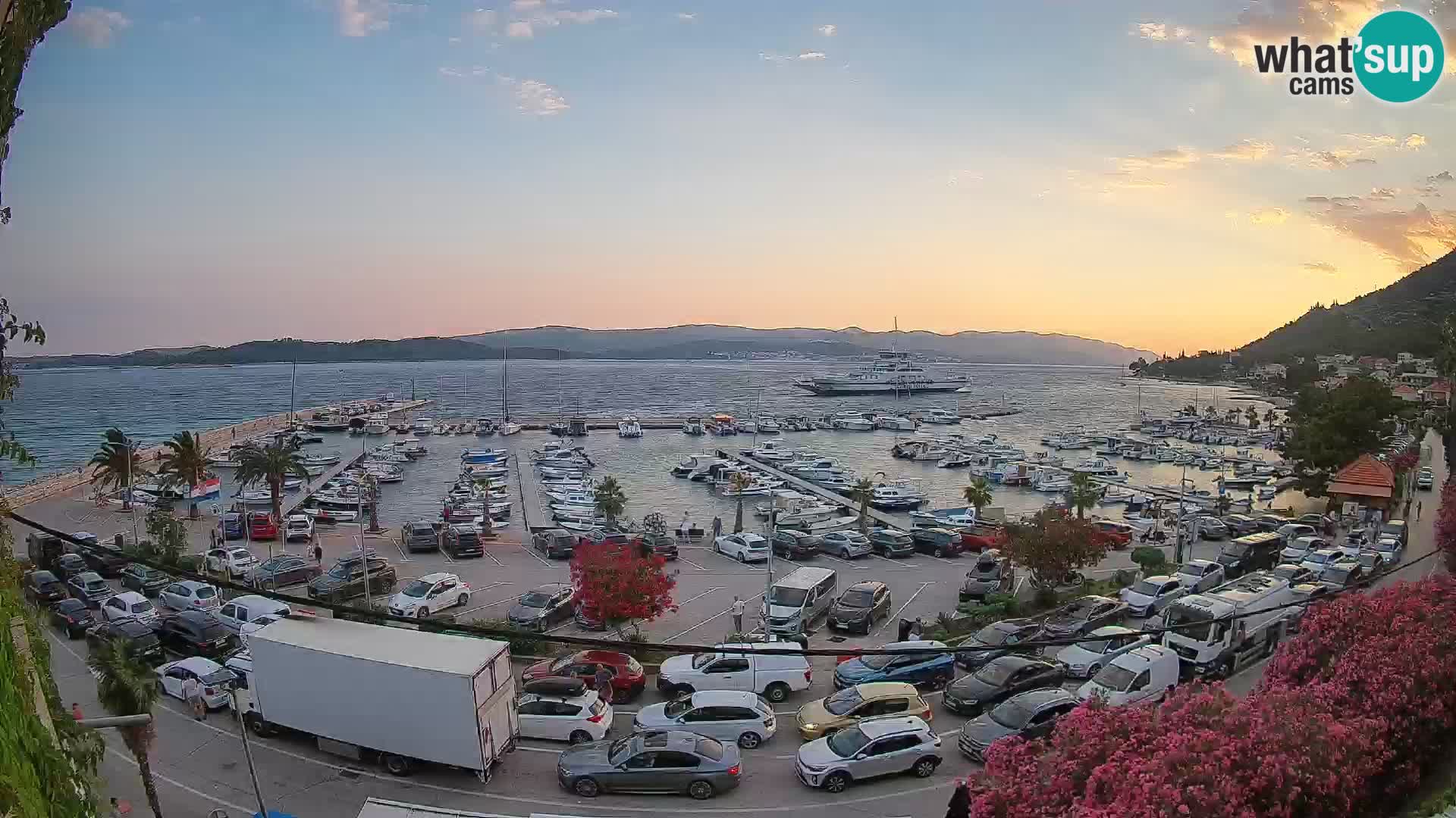 Webcam Orebić Riva – Ferry to Korčula Live