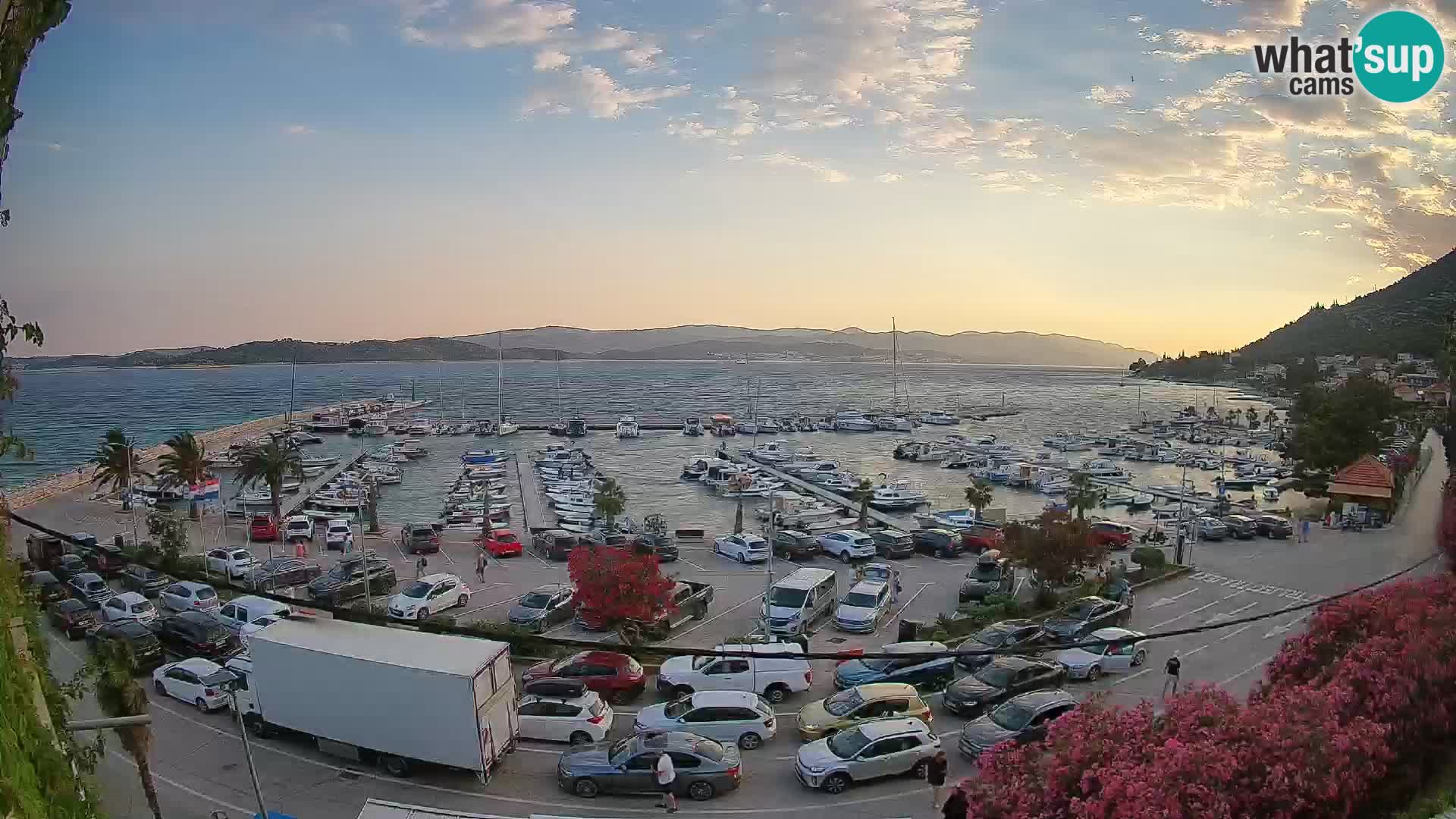 Webcam Orebić Riva – Ferry to Korčula Live