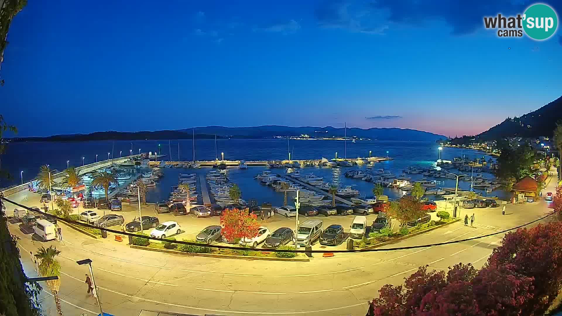 Web kamera Orebić Riva – Trajekt za Korčulu uživo