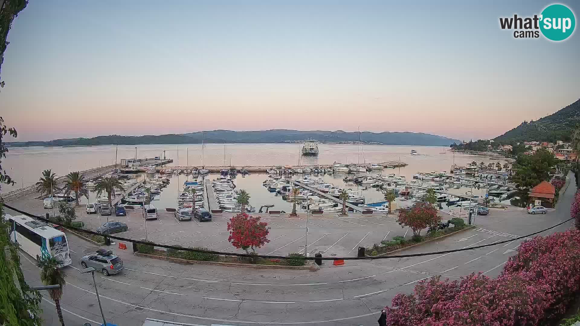 Webcam Orebić Riva – Ferry to Korčula Live