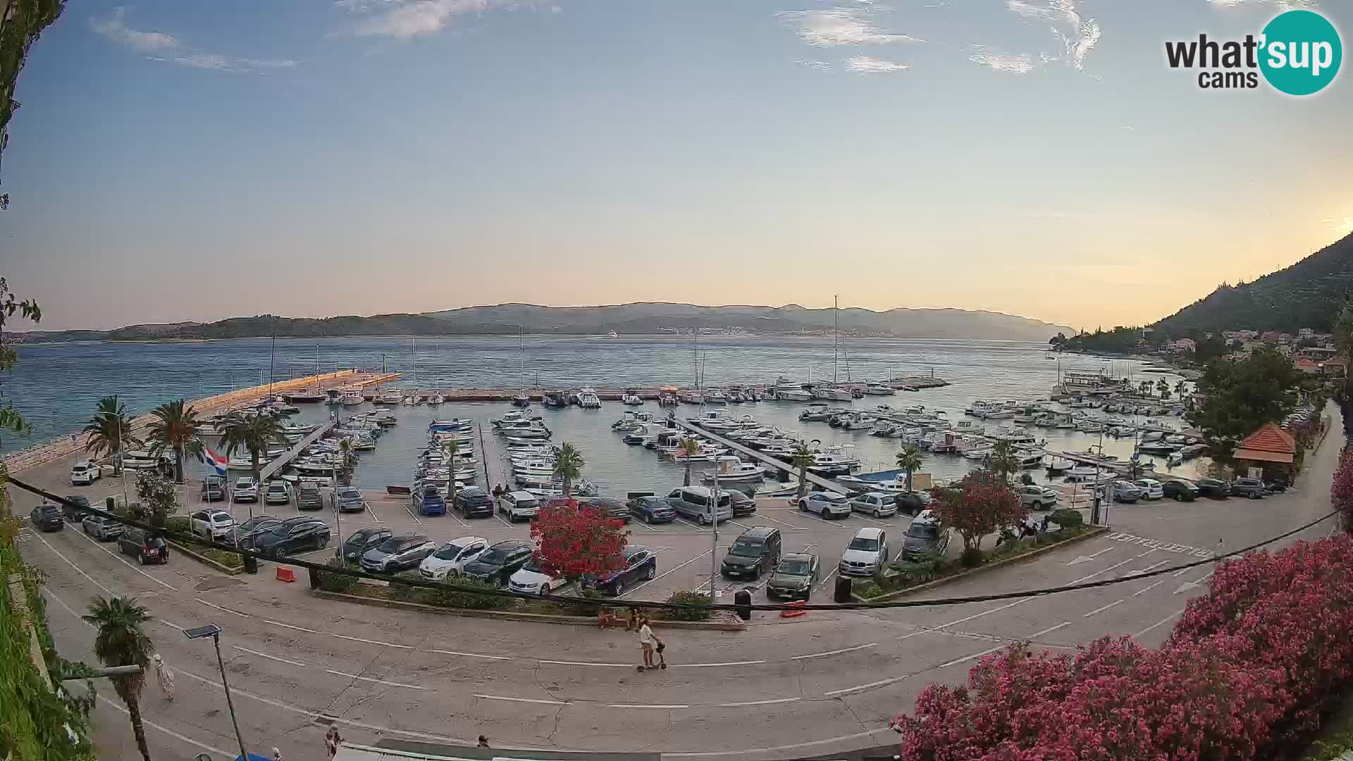 Webcam Orebić Riva – Ferry to Korčula Live