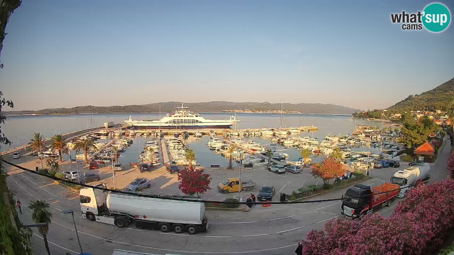 Webcam Orebić Riva – Ferry to Korčula Live