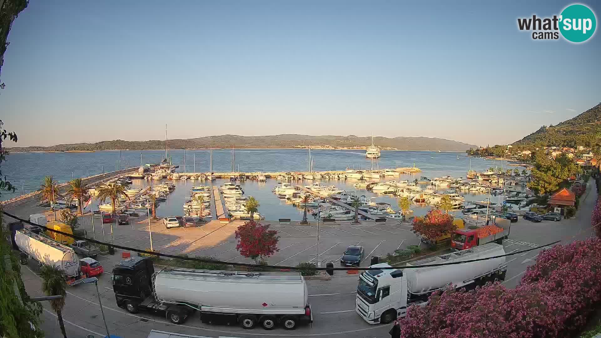 Webcam Orebić Riva – Ferry to Korčula Live