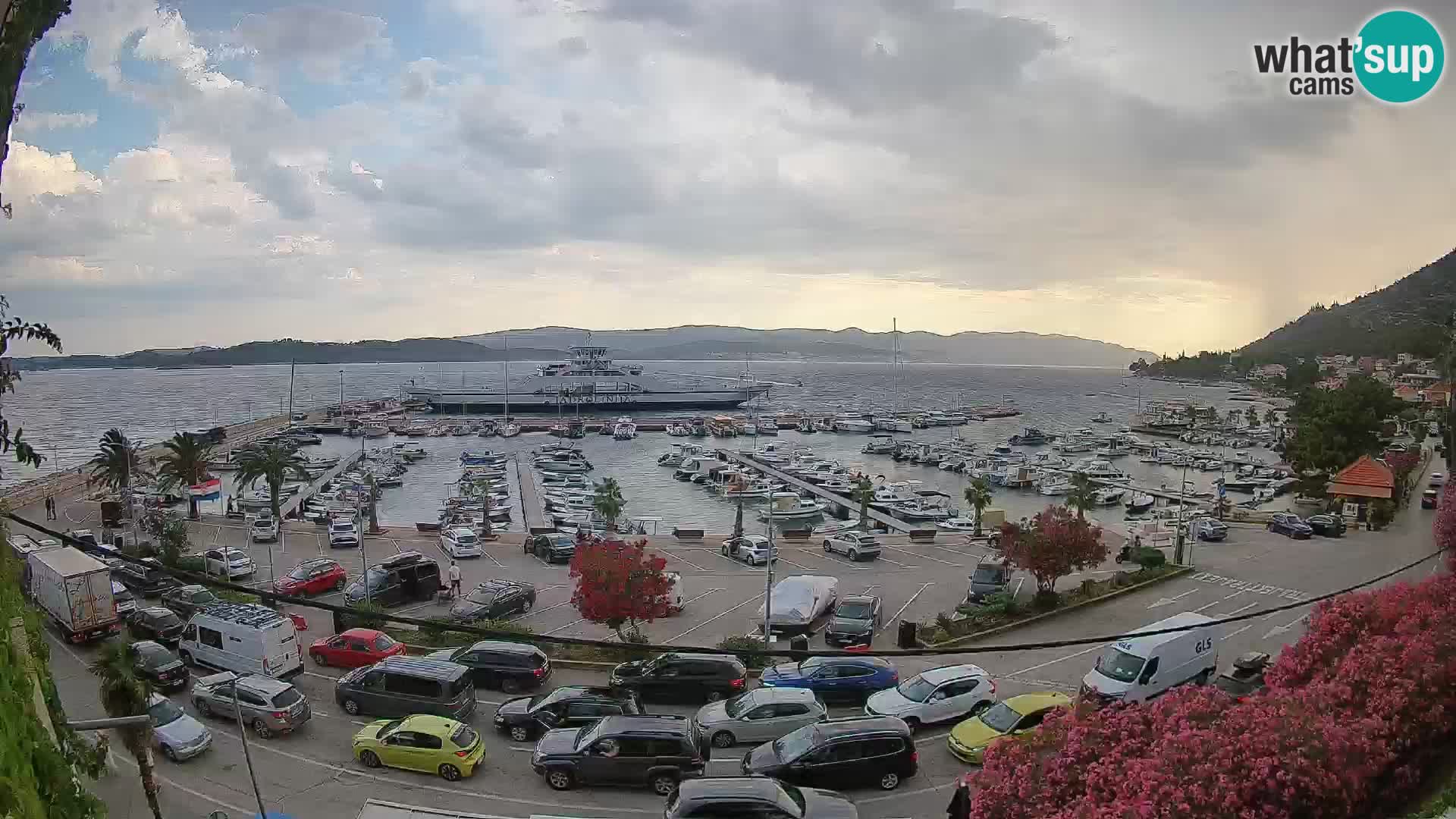 Spletna kamera Orebić Riva – Trajekt za Korčulo v živo