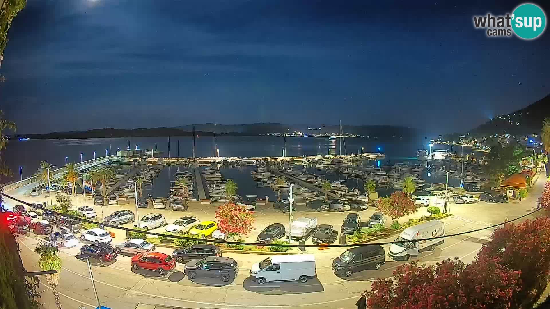 Webcam Orebić Riva – Ferry to Korčula Live