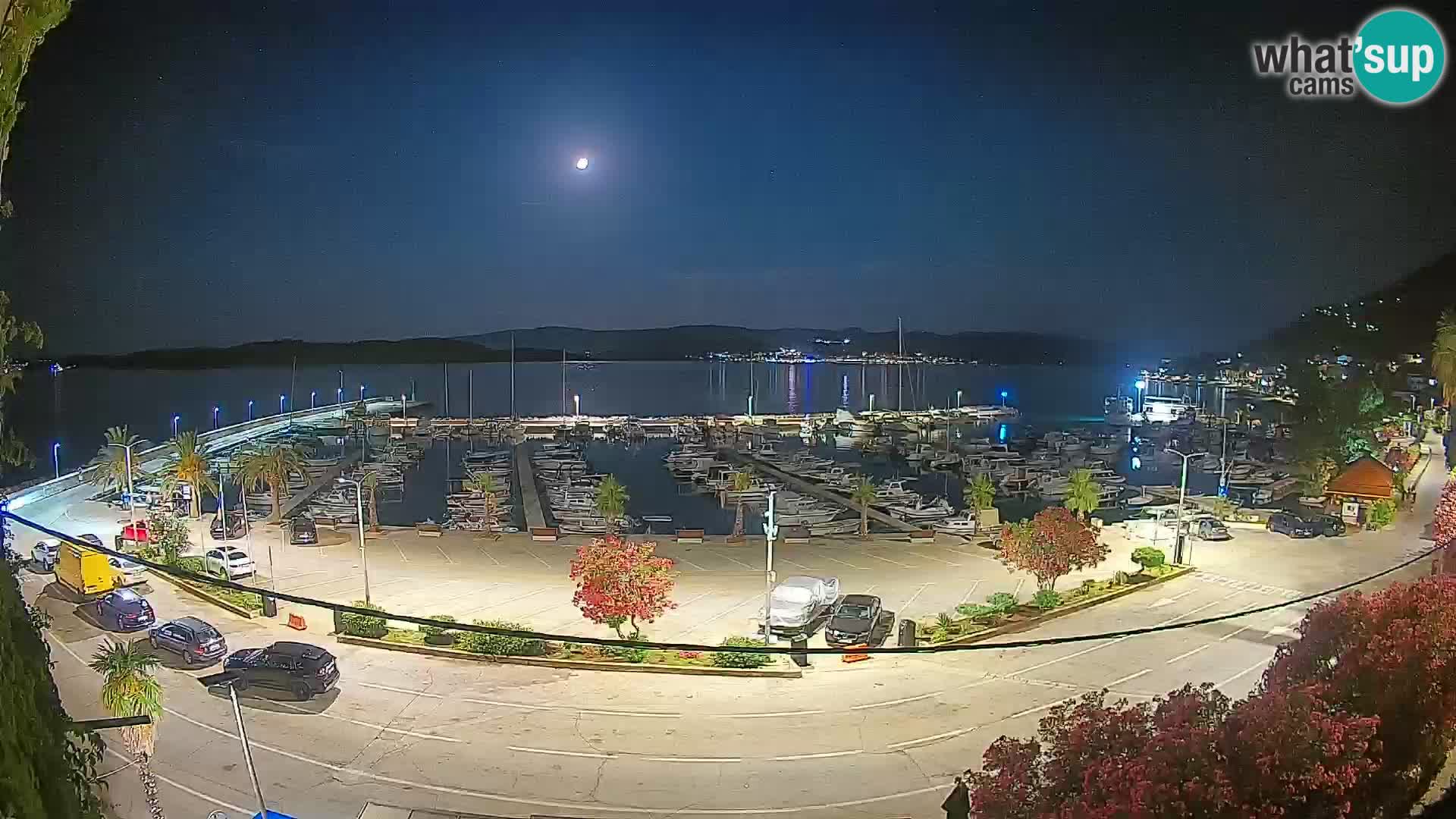 Webcam Orebić Uferpromenade – Fähre nach Korčula Live