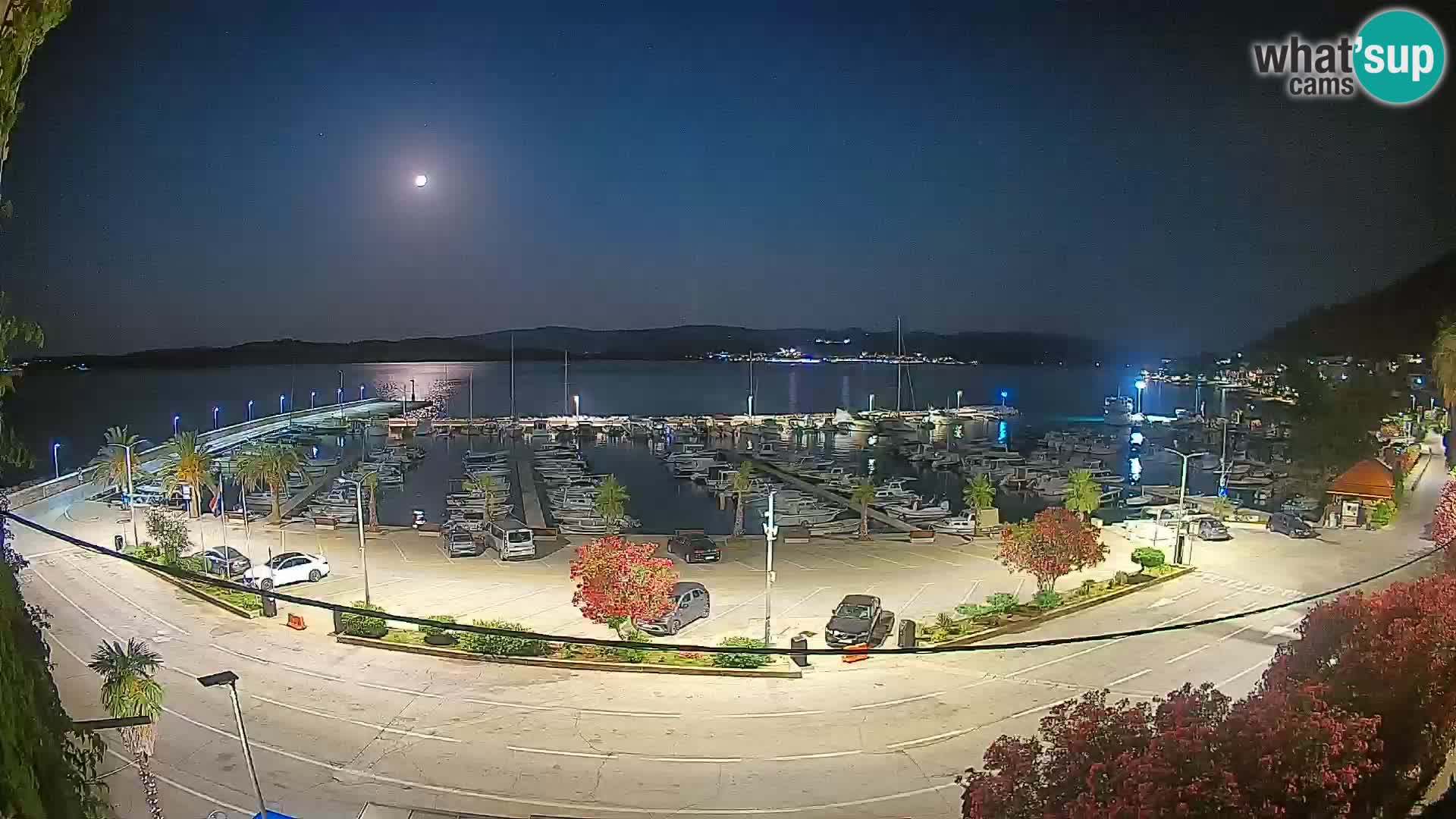 Spletna kamera Orebić Riva – Trajekt za Korčulo v živo