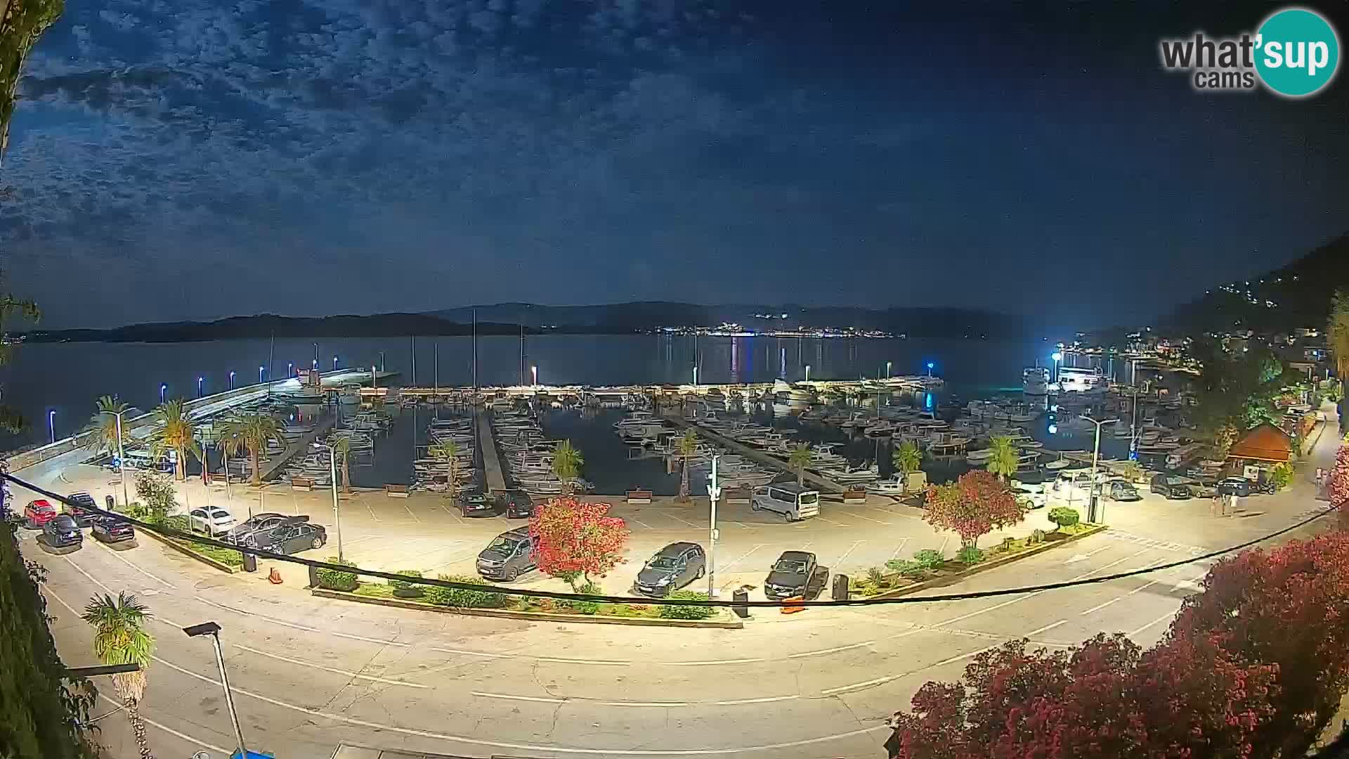 Webcam Orebić Riva – Ferry to Korčula Live