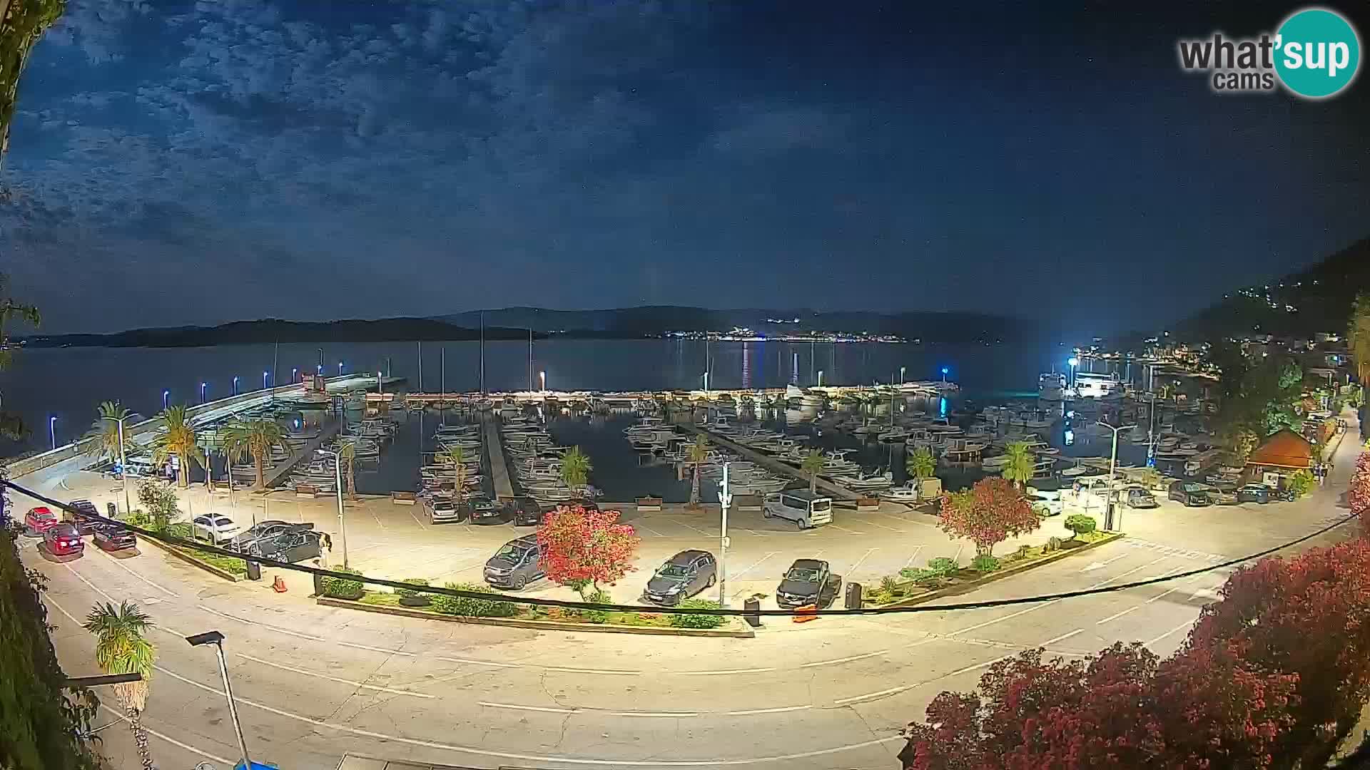 Webcam Orebić Riva – Ferry to Korčula Live