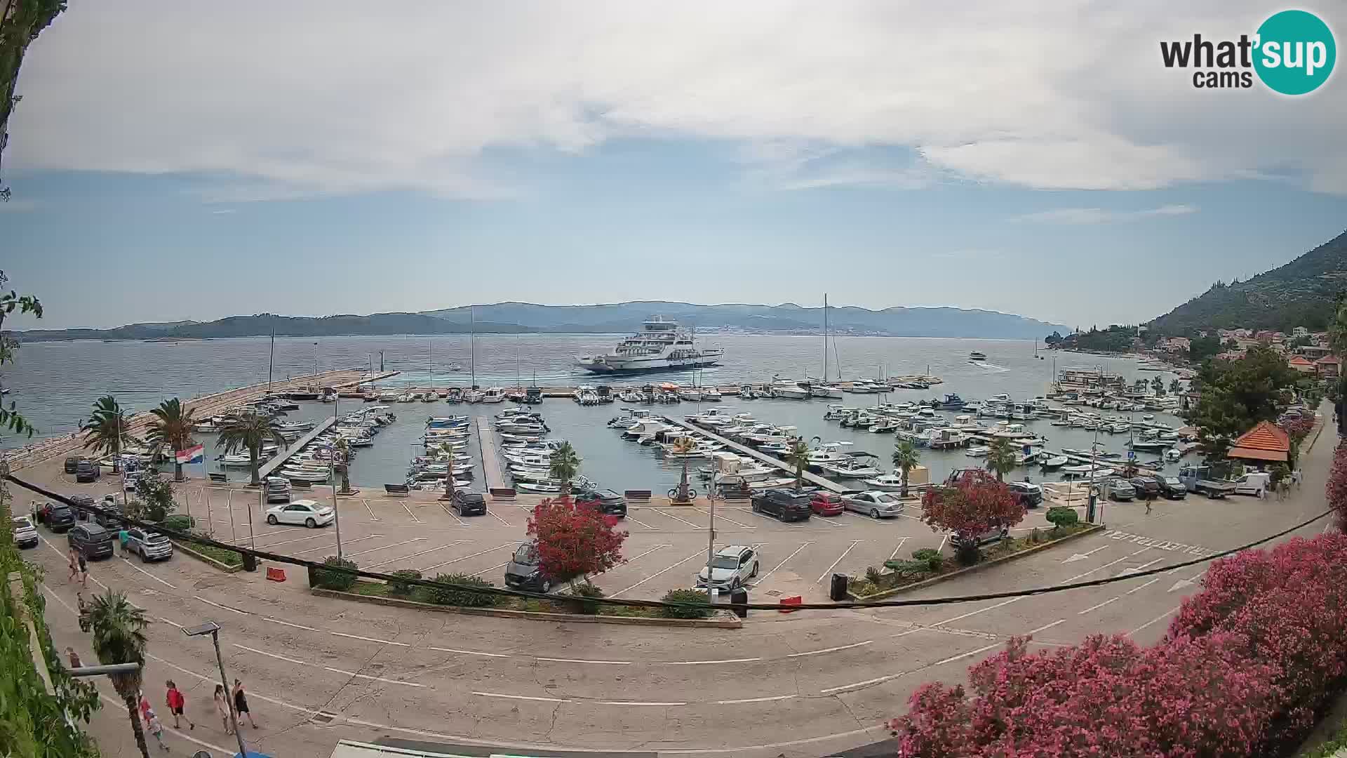 Web kamera Orebić Riva – Trajekt za Korčulu uživo