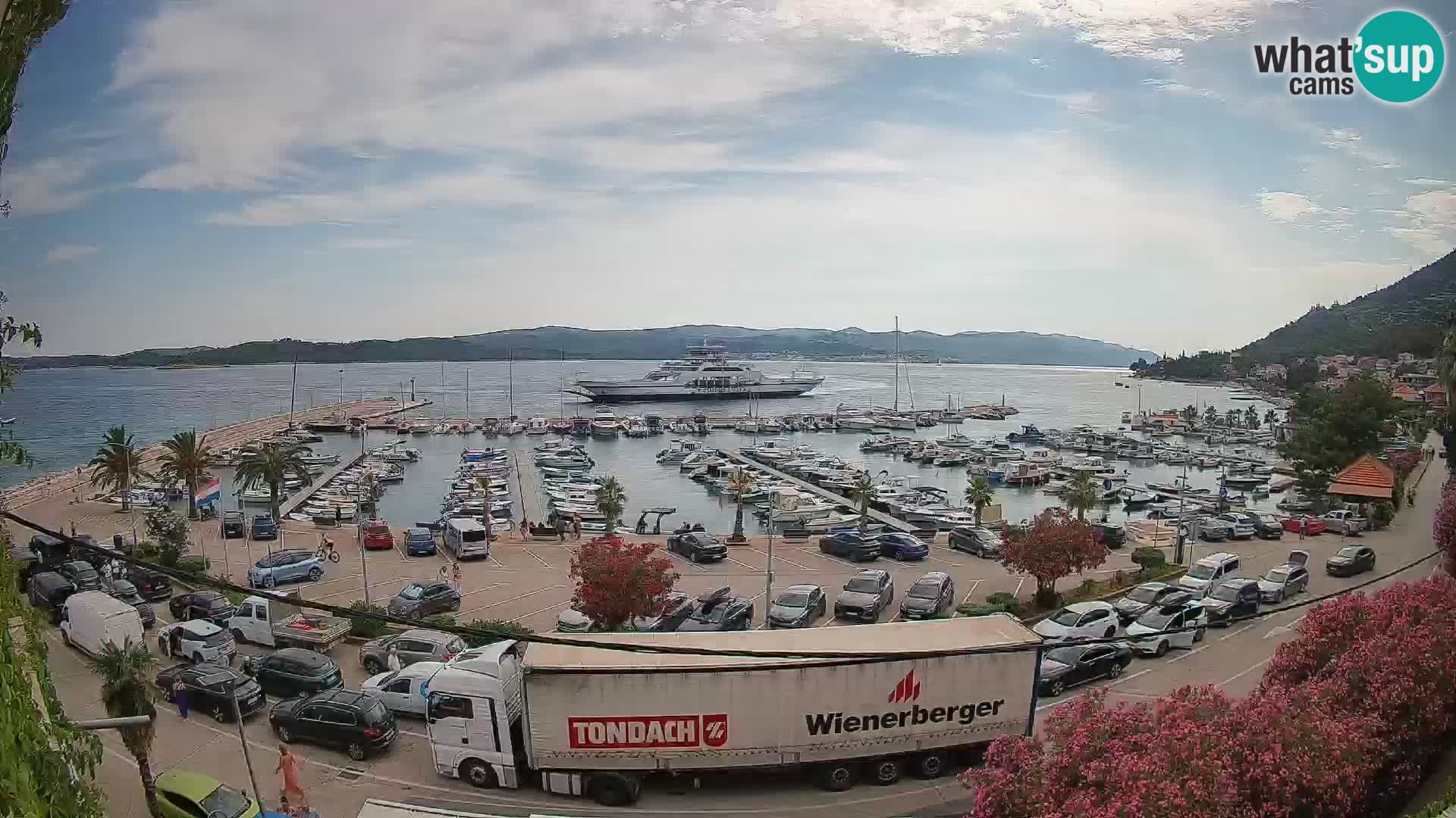 Web kamera Orebić Riva – Trajekt za Korčulu uživo