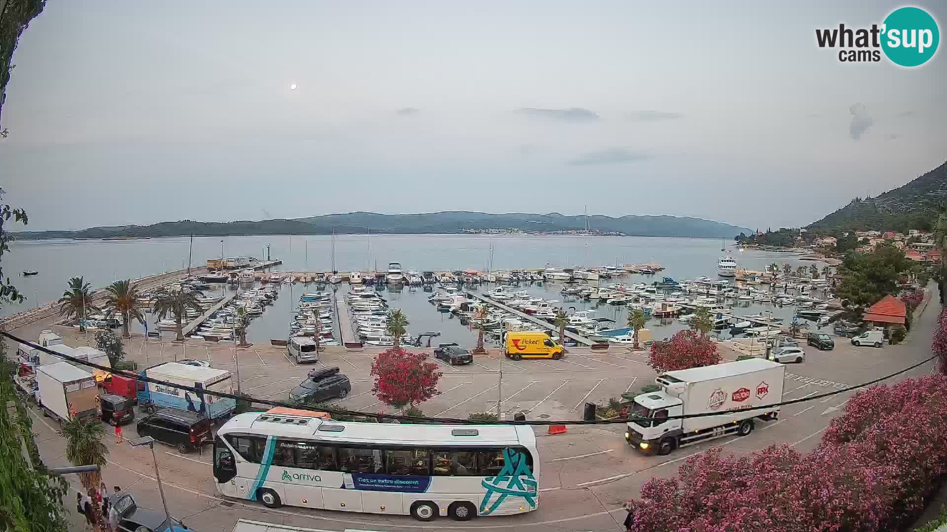 Webcam Orebić Riva – Ferry to Korčula Live