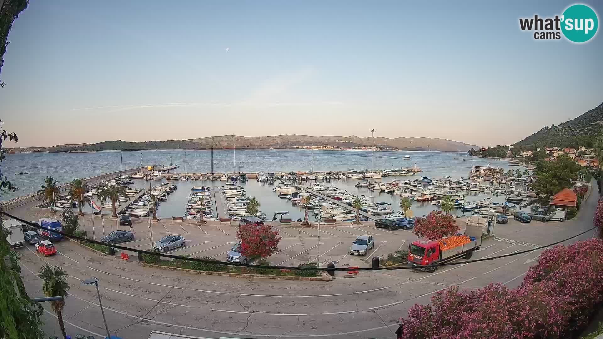 Webcam Orebić Riva – Ferry to Korčula Live