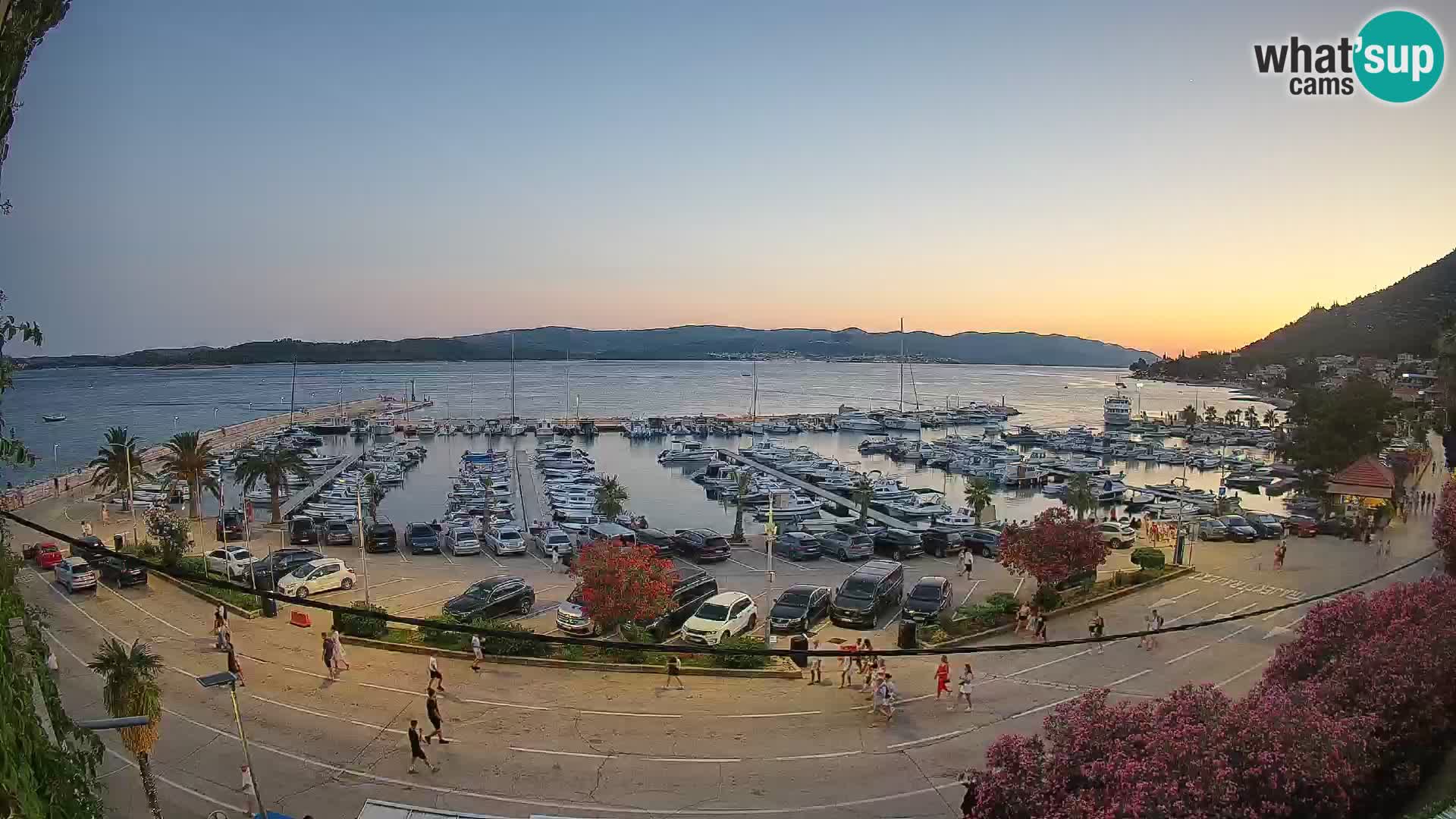 Webcam Orebić Riva – Ferry to Korčula Live