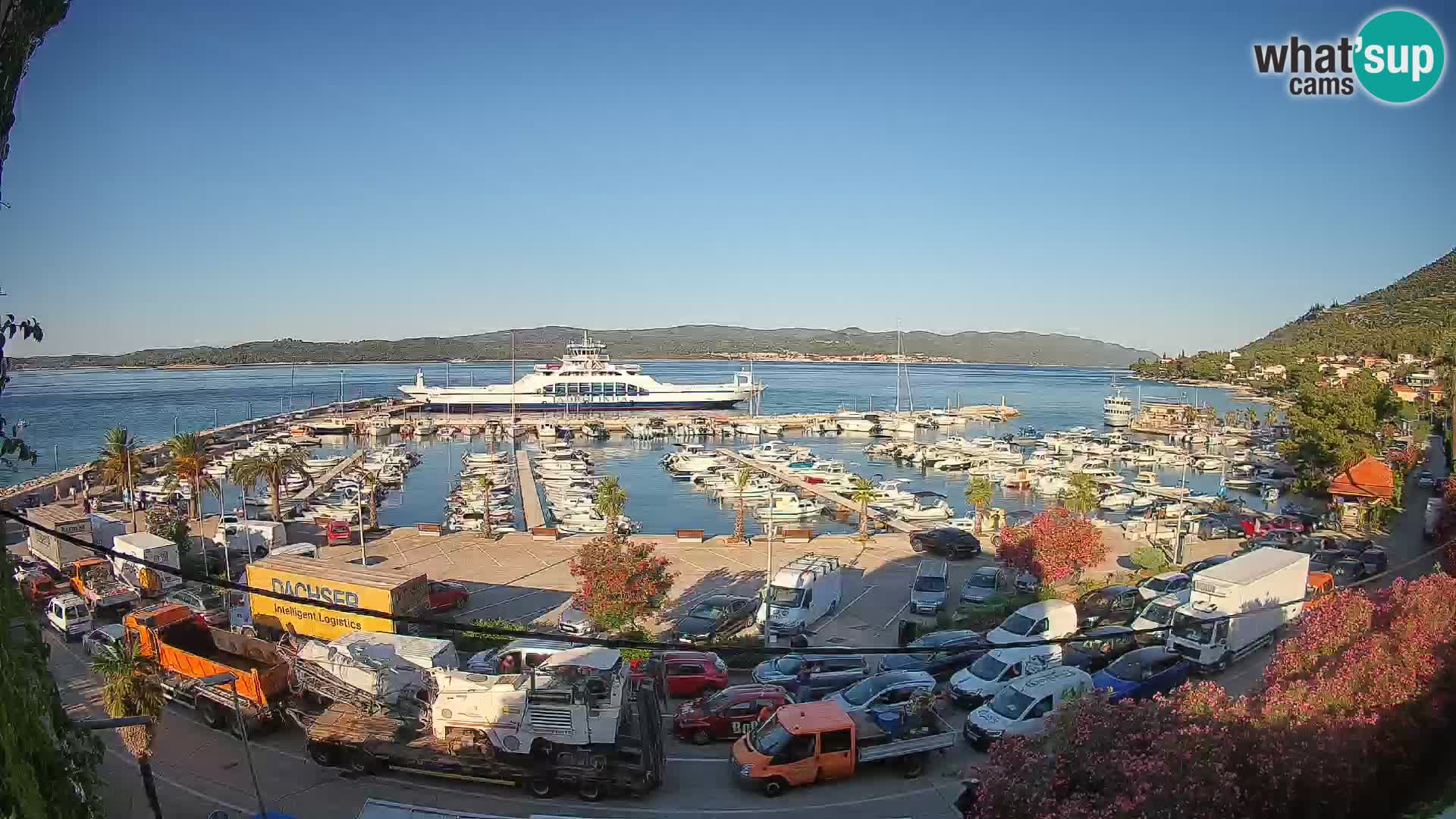 Web kamera Orebić Riva – Trajekt za Korčulu uživo